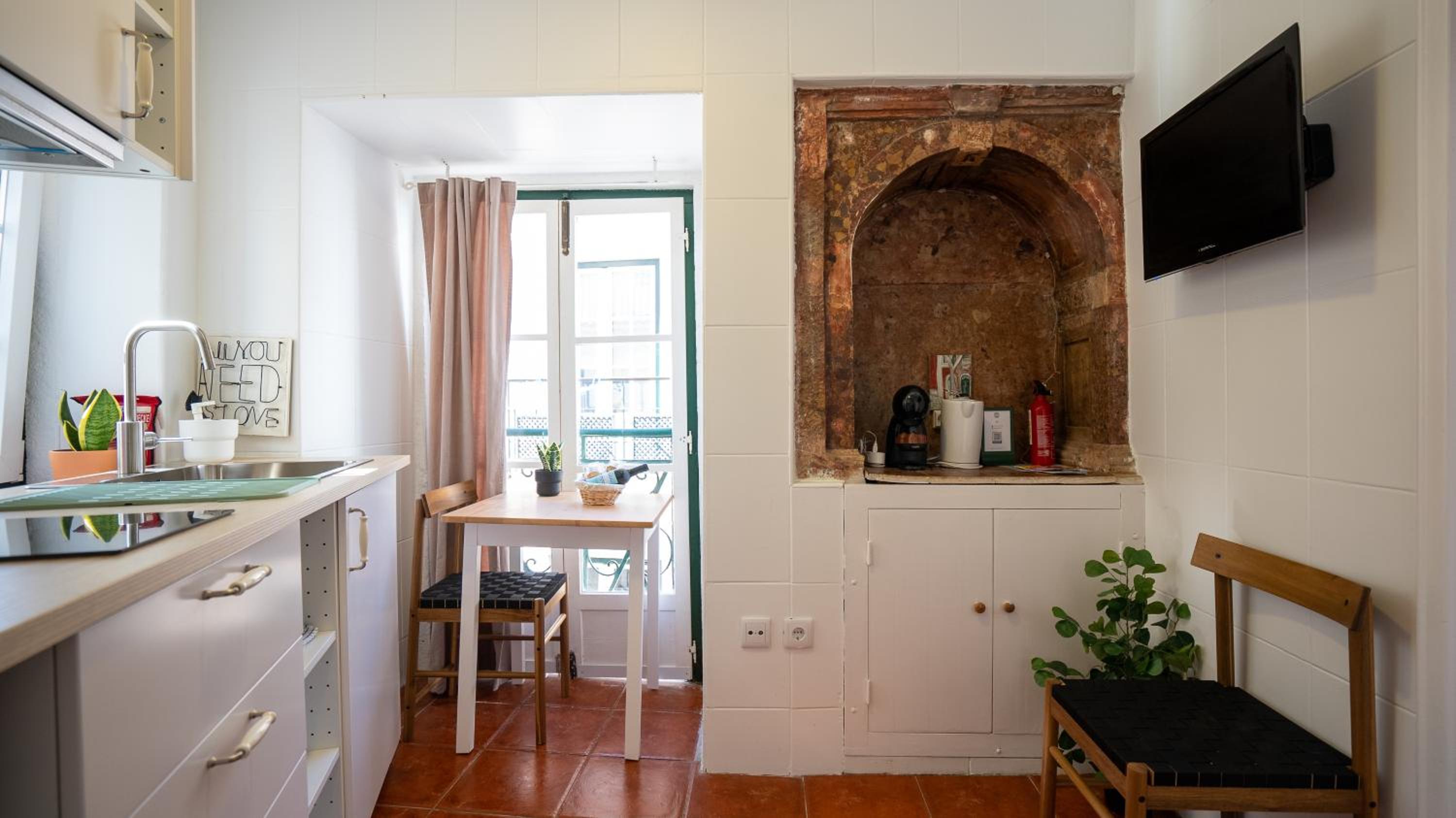 Alfama Apartments