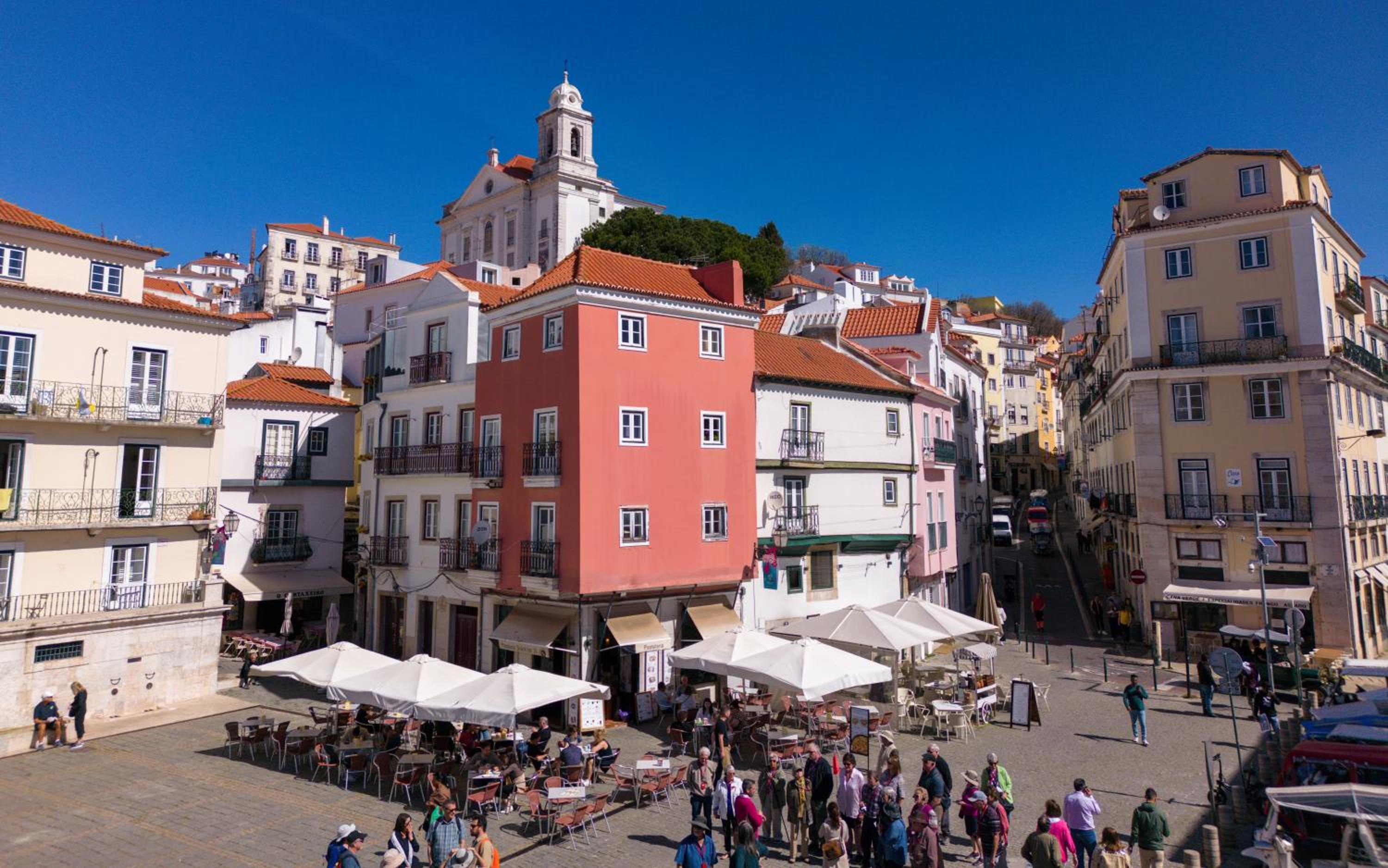 Alfama Apartments