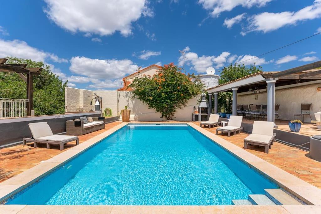Entire Pool House at the Quinta view 4