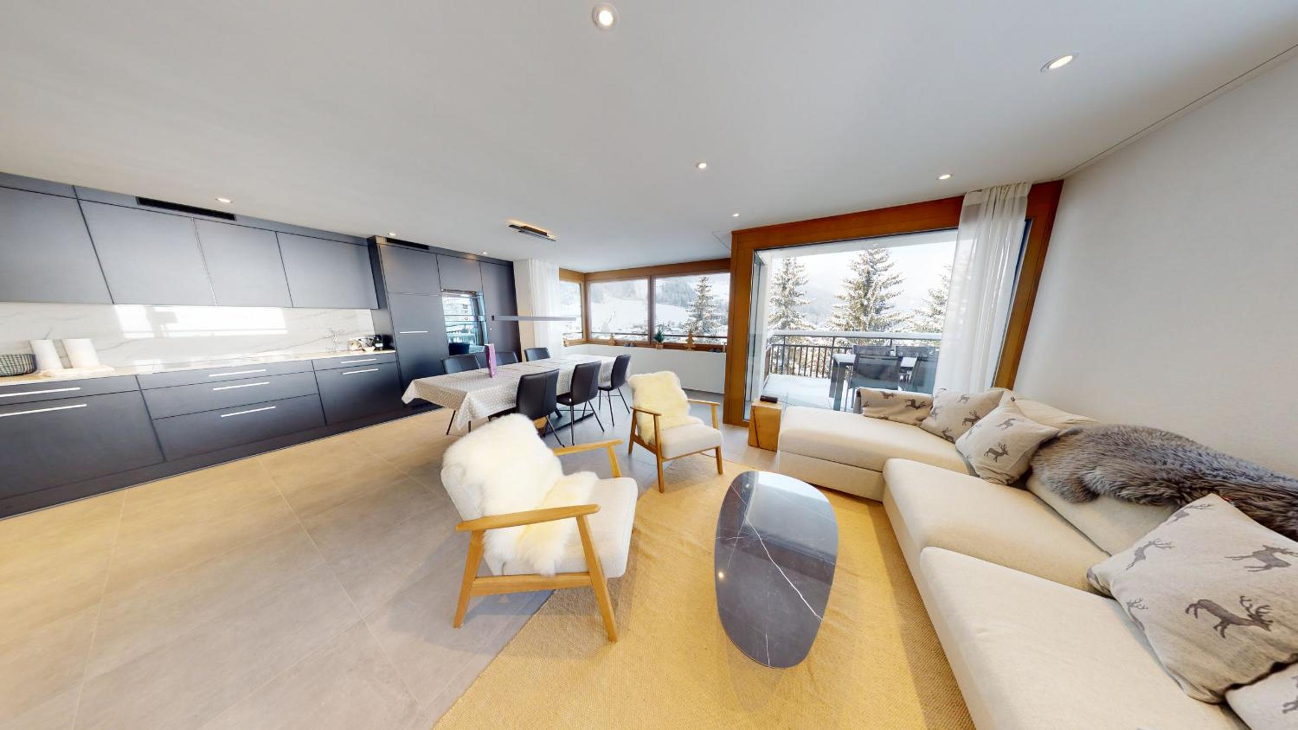 Apartment with hotel spa and pool