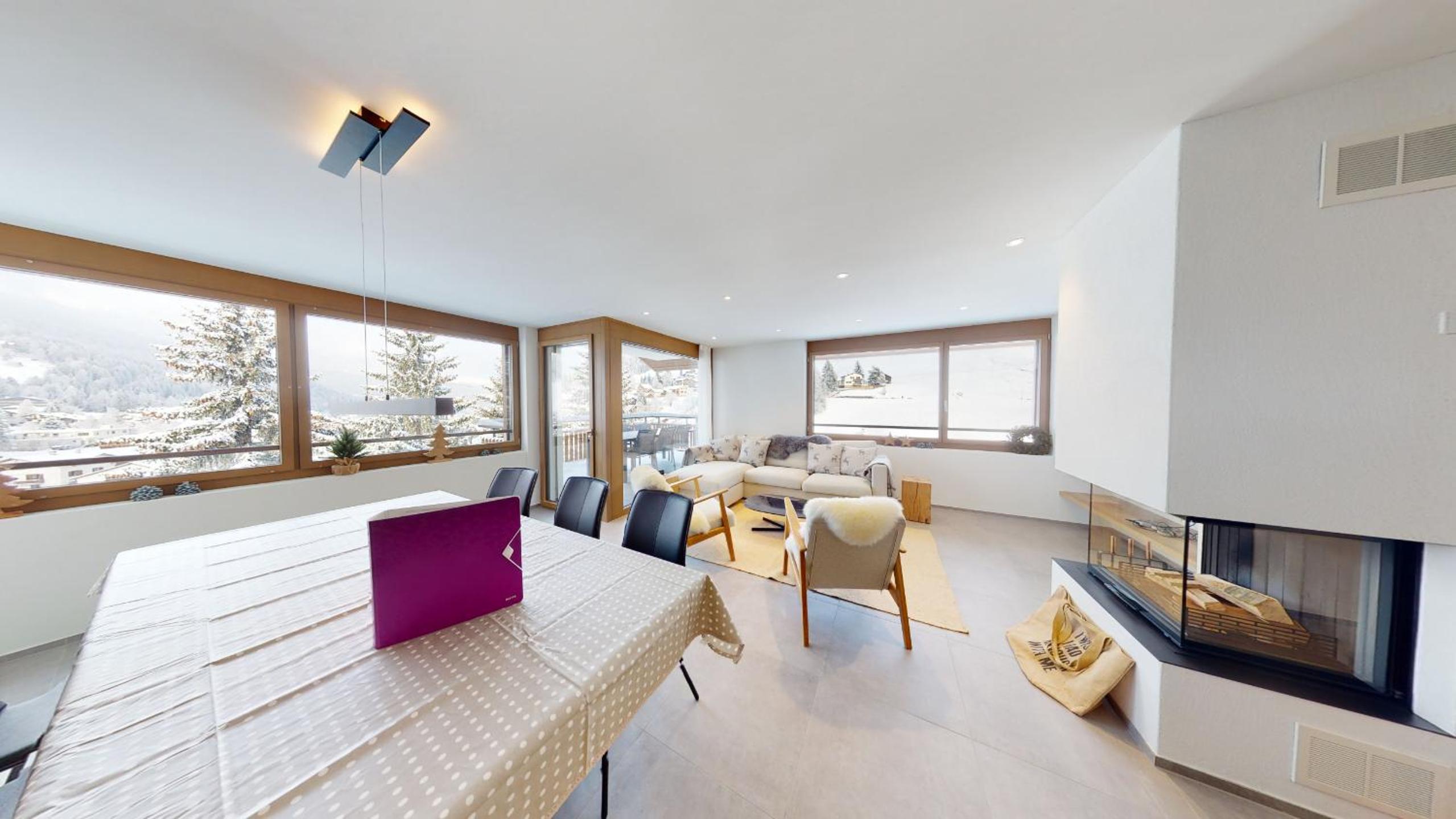 Apartment with hotel spa and pool