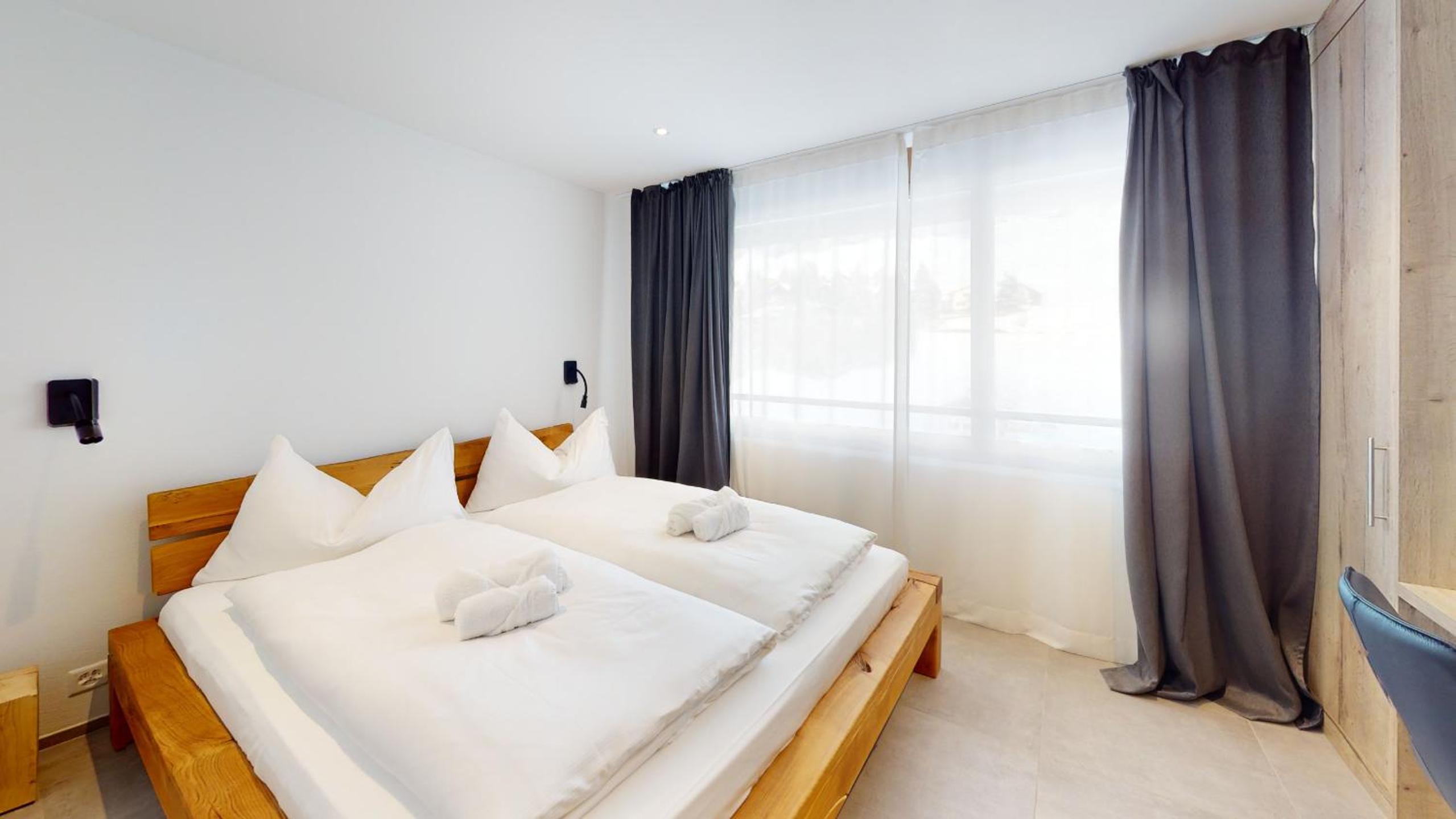 Apartment with hotel spa and pool