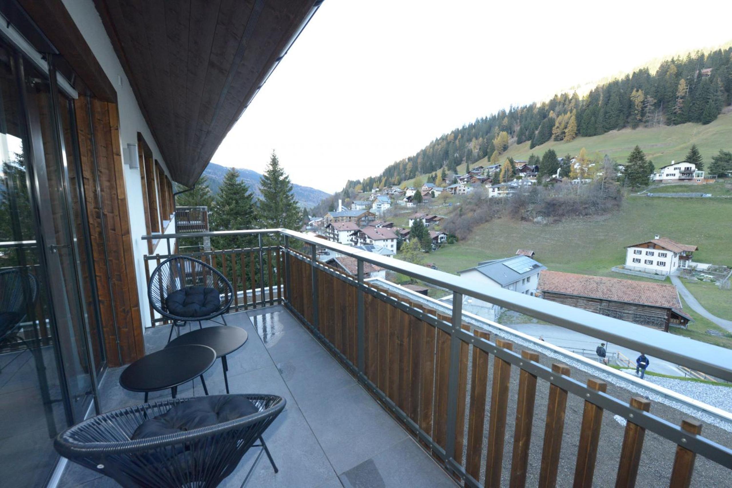 Apartment with hotel spa and pool