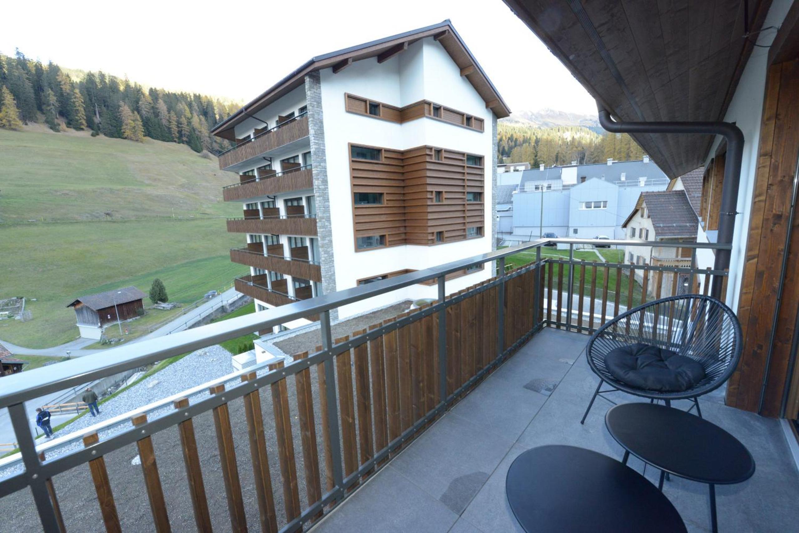 Apartment with hotel spa and pool