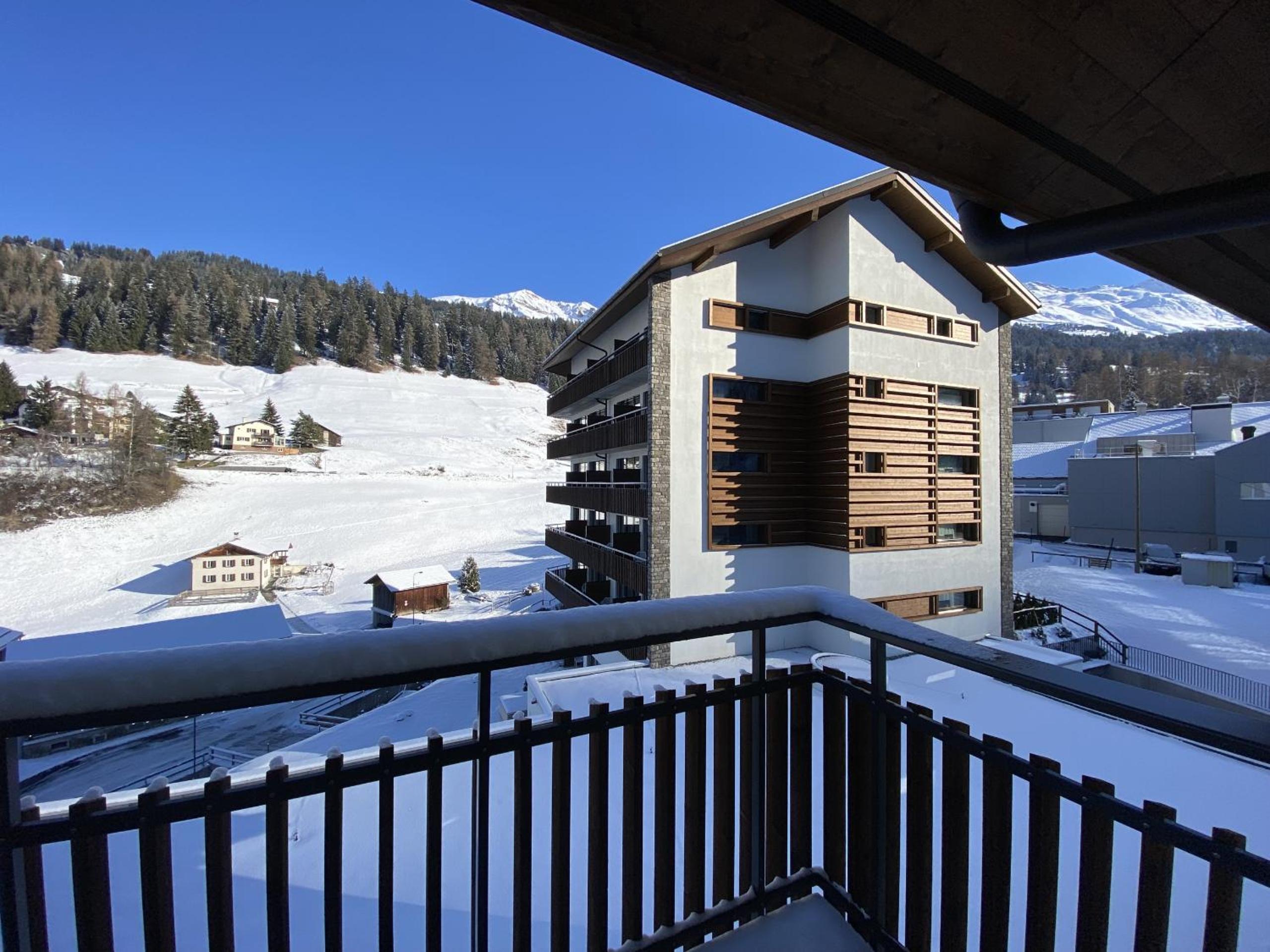 Apartment with hotel spa and pool