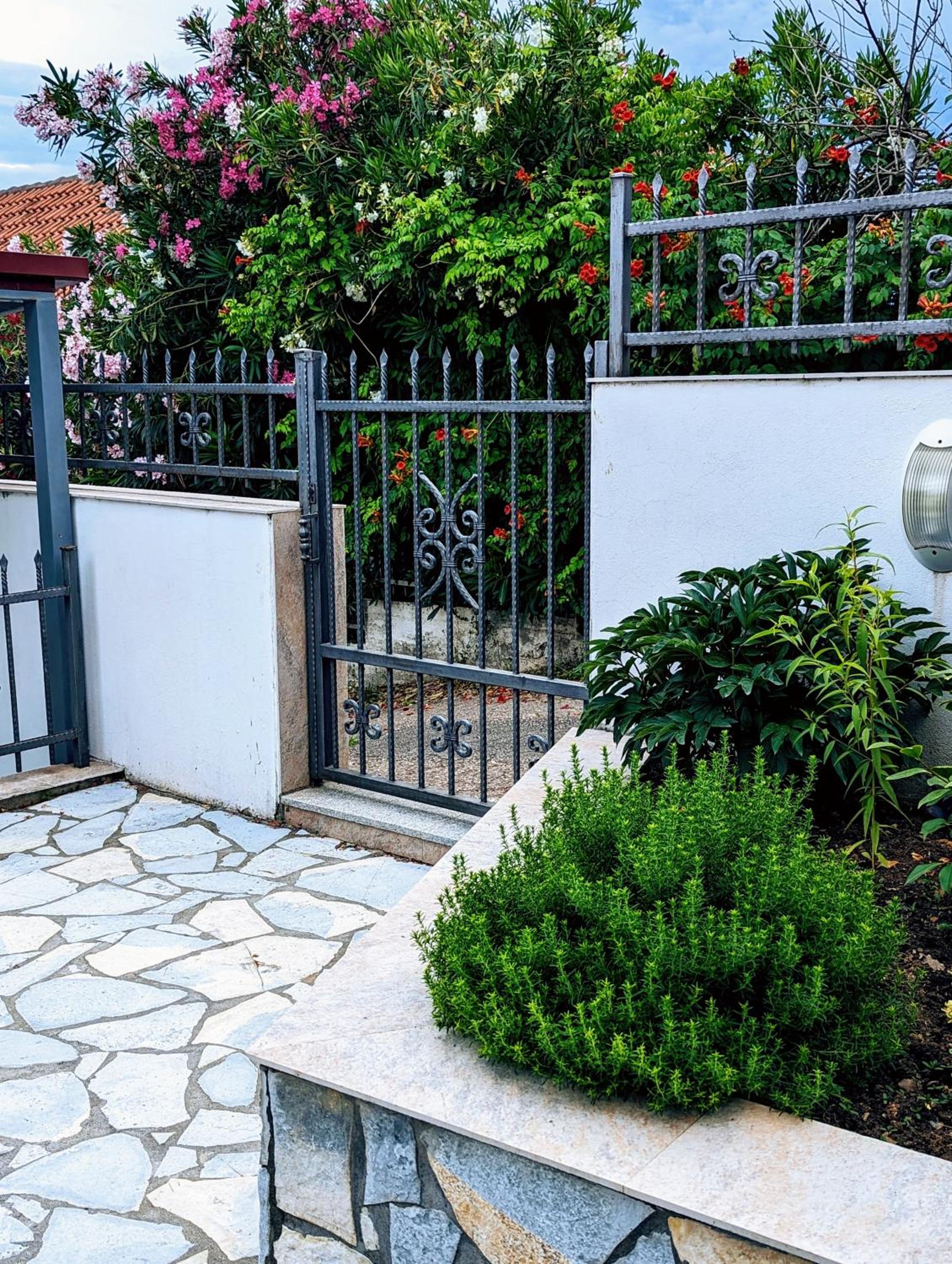 Apartman Dabecic photo 3