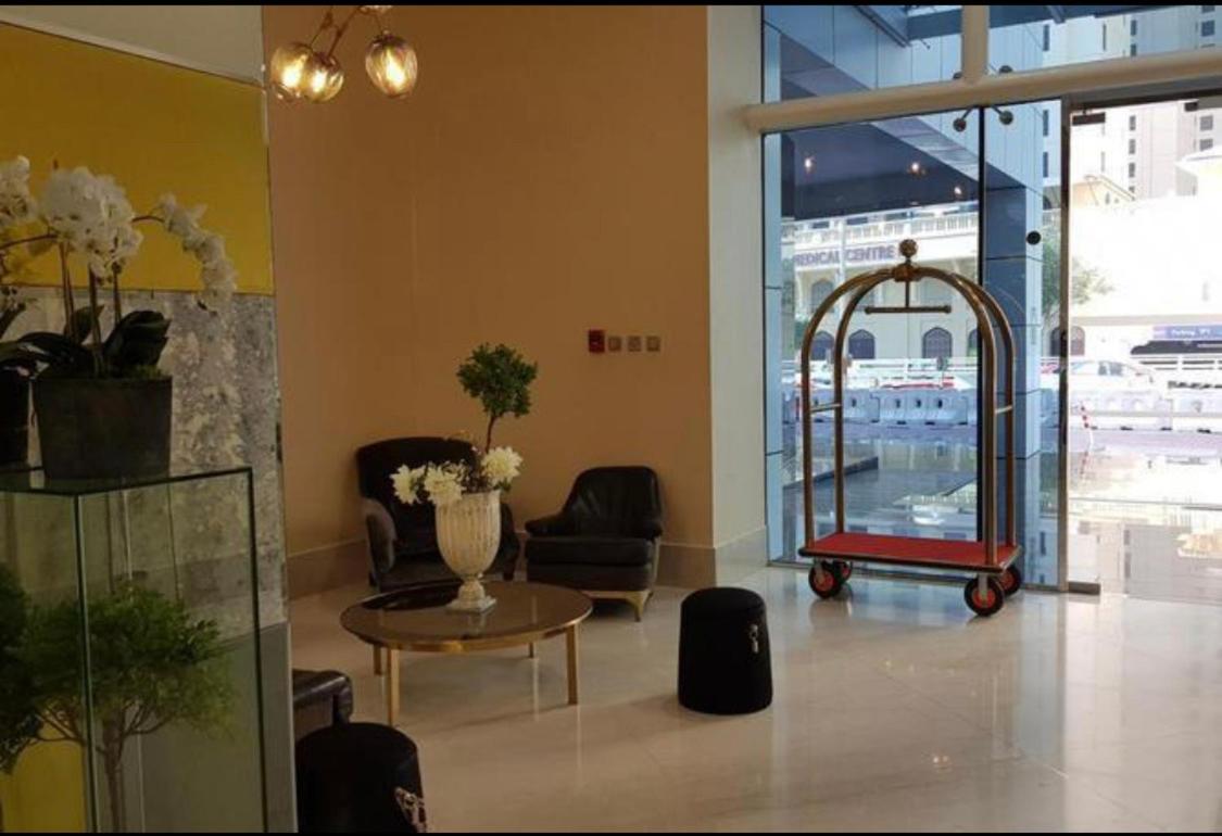 Golden Stay Vacation Homes continental tower marina