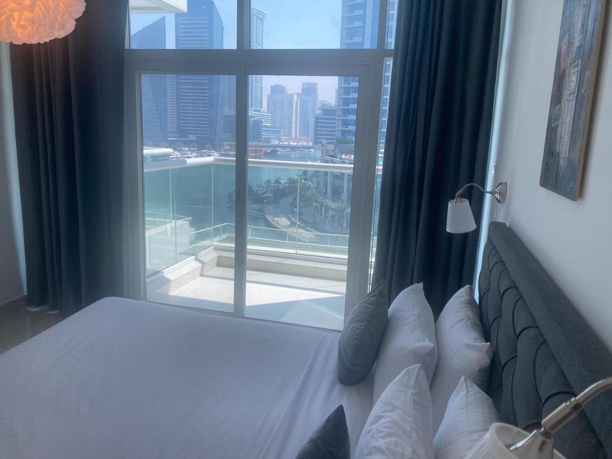 Golden Stay Vacation Homes continental tower marina