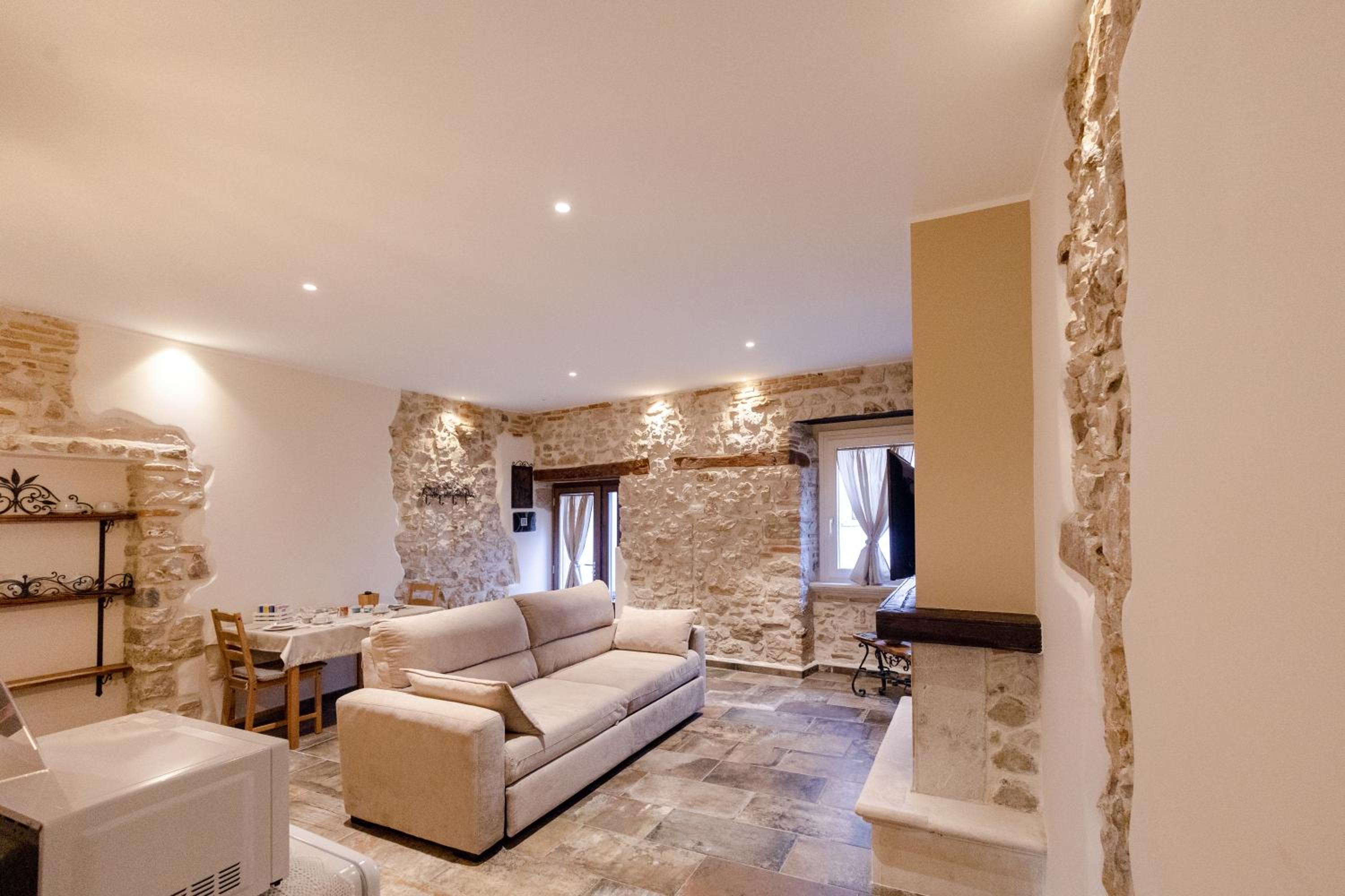 Le dimore nel borgo