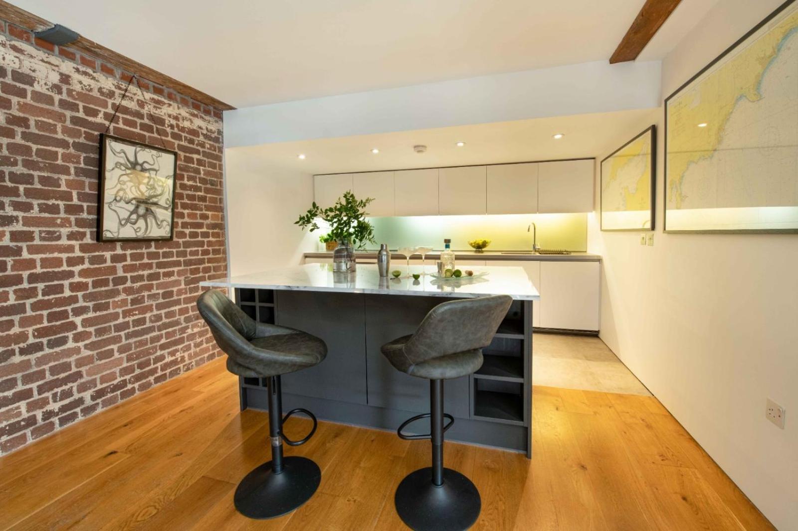 Suite58RWY view 4