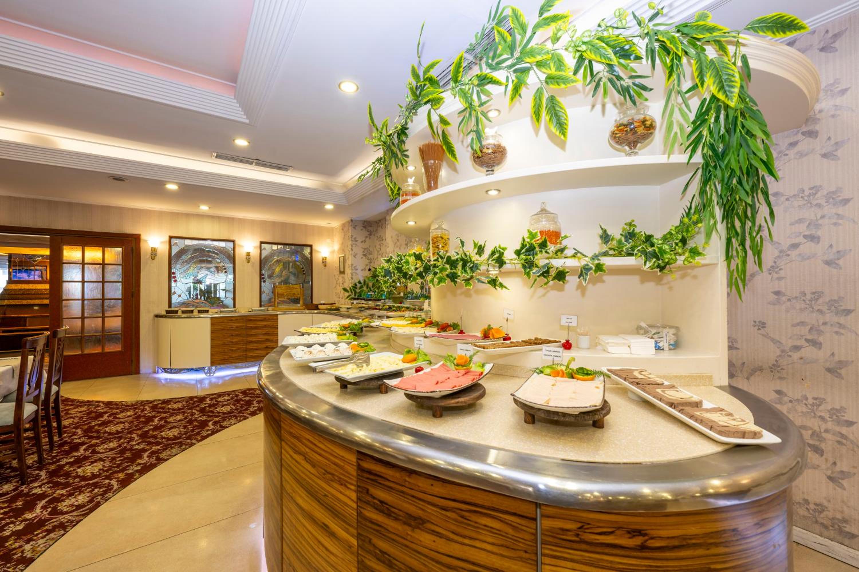 Grand Anka Hotel - Image 75