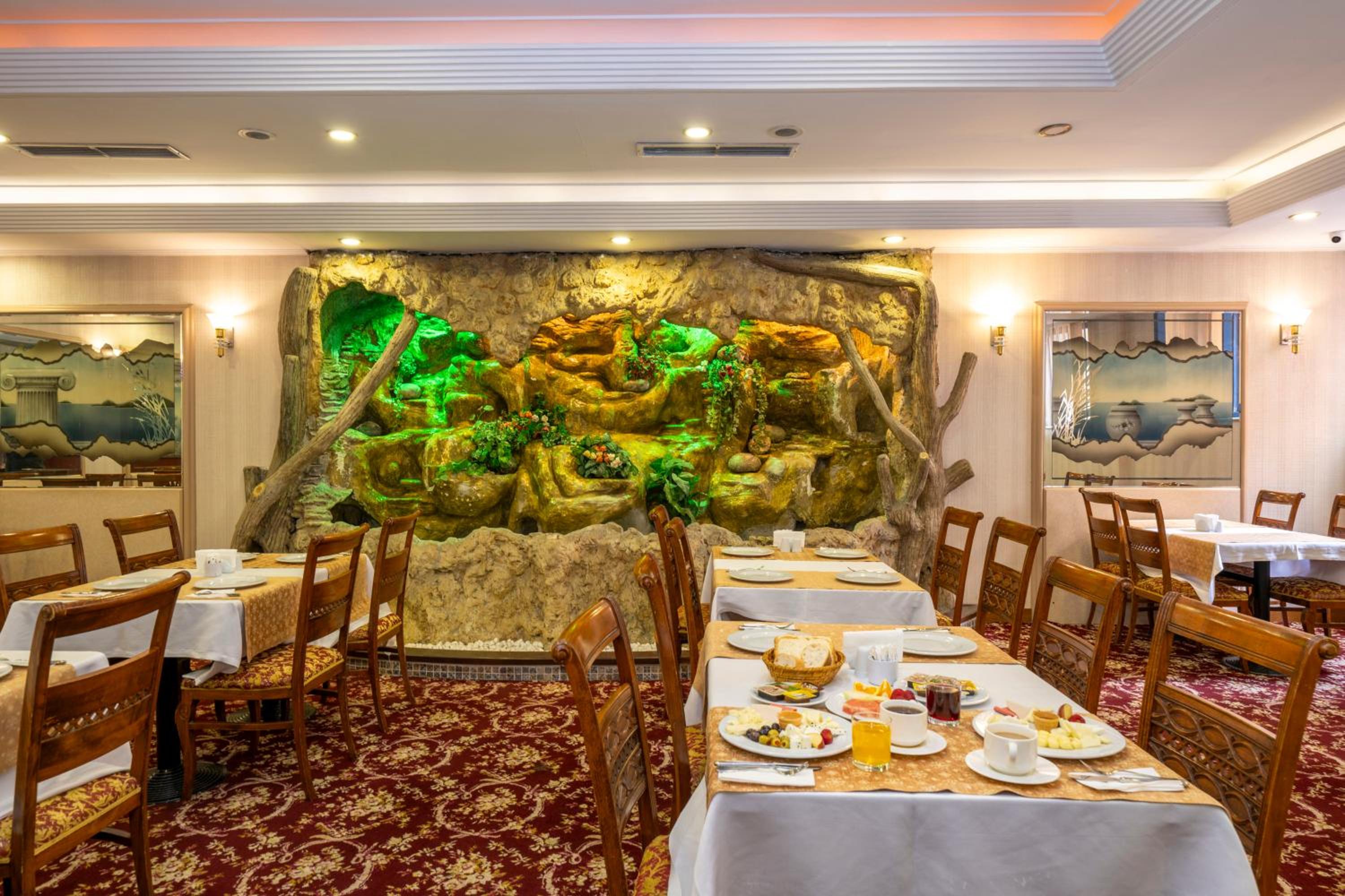 Grand Anka Hotel - Image 185