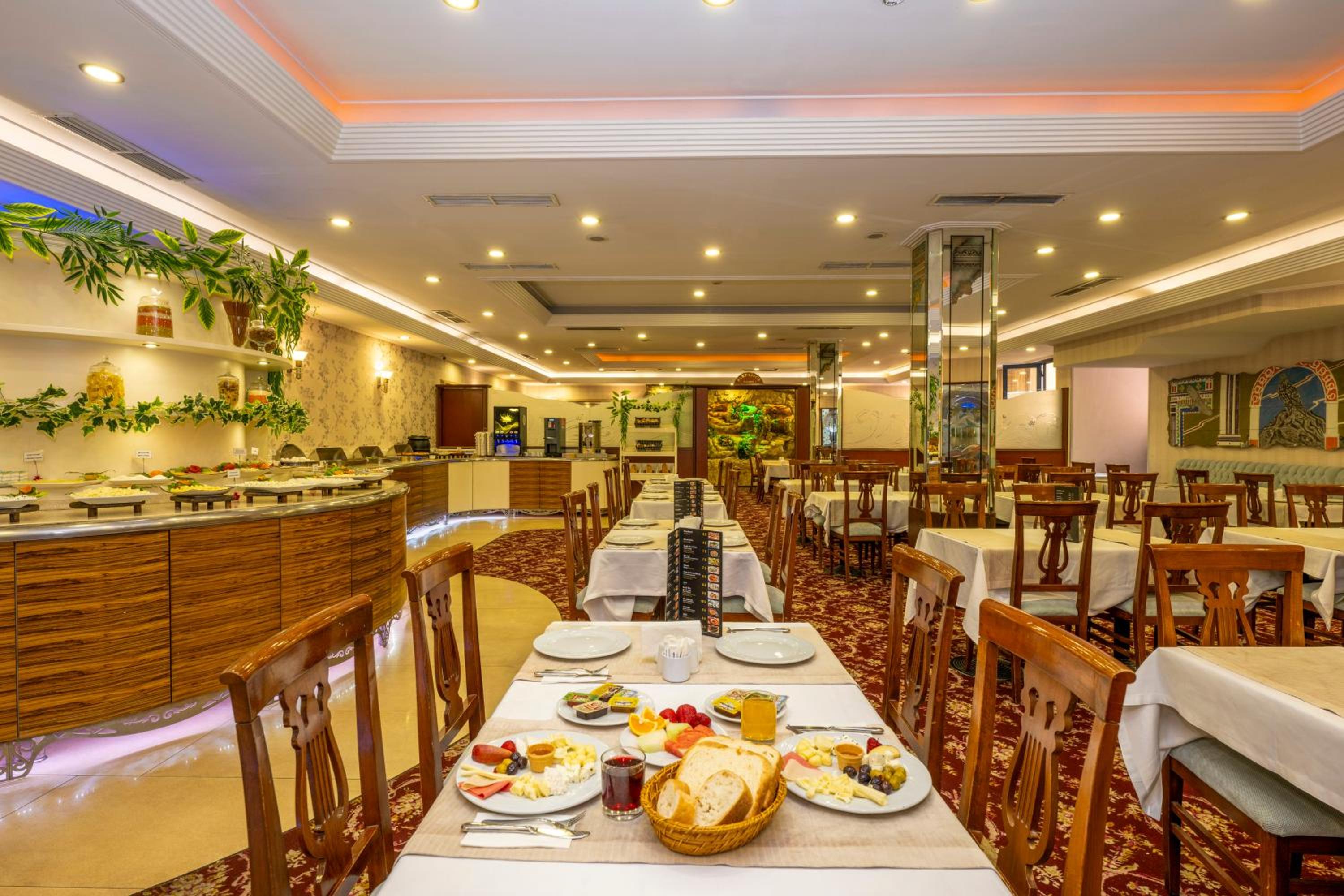 Grand Anka Hotel - Image 188