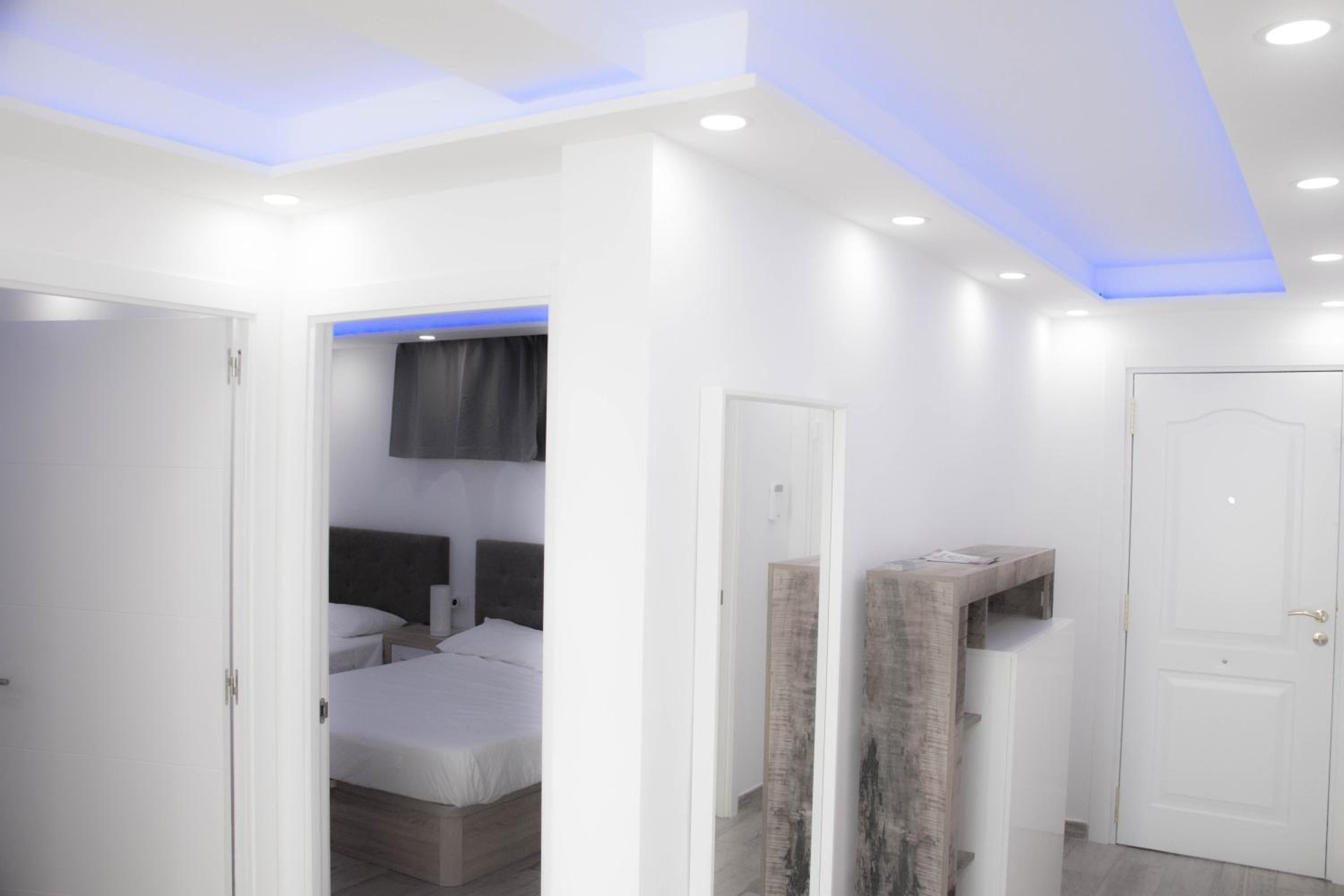 Lacme Luxury Las Americas