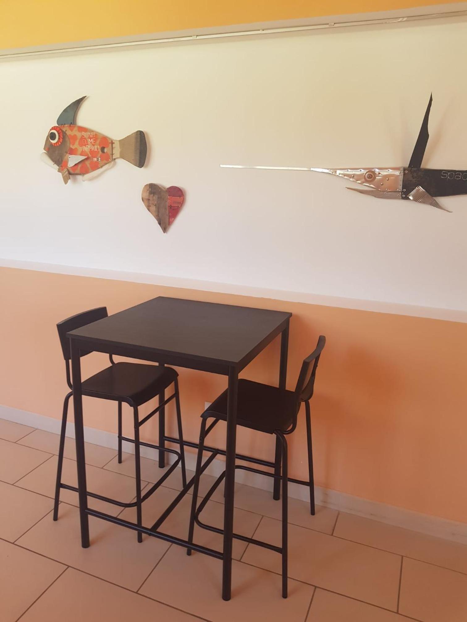 Eliopoli Beach Hostel & Restaurant