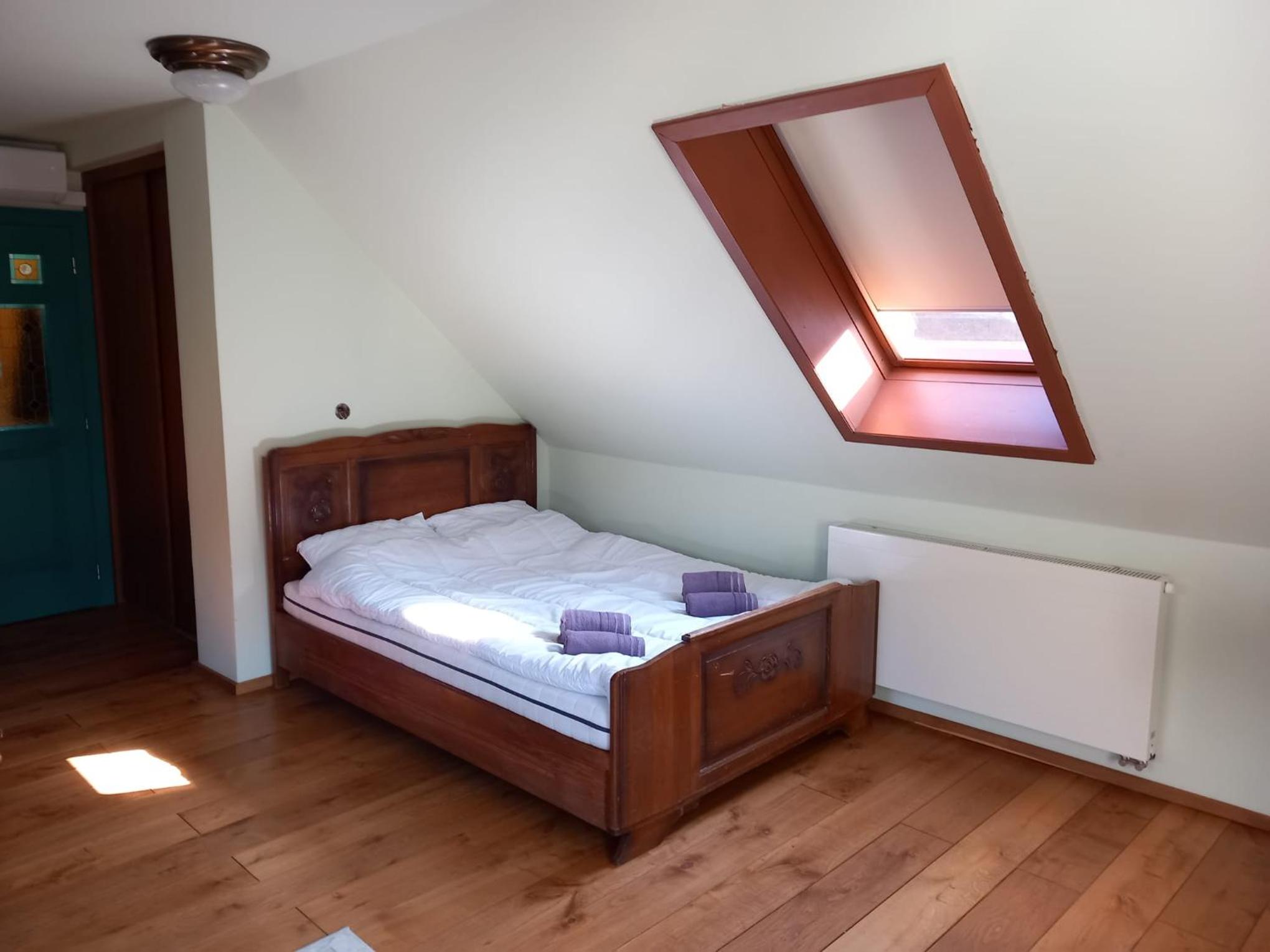 ROOF APARTMENT ZTRACENA