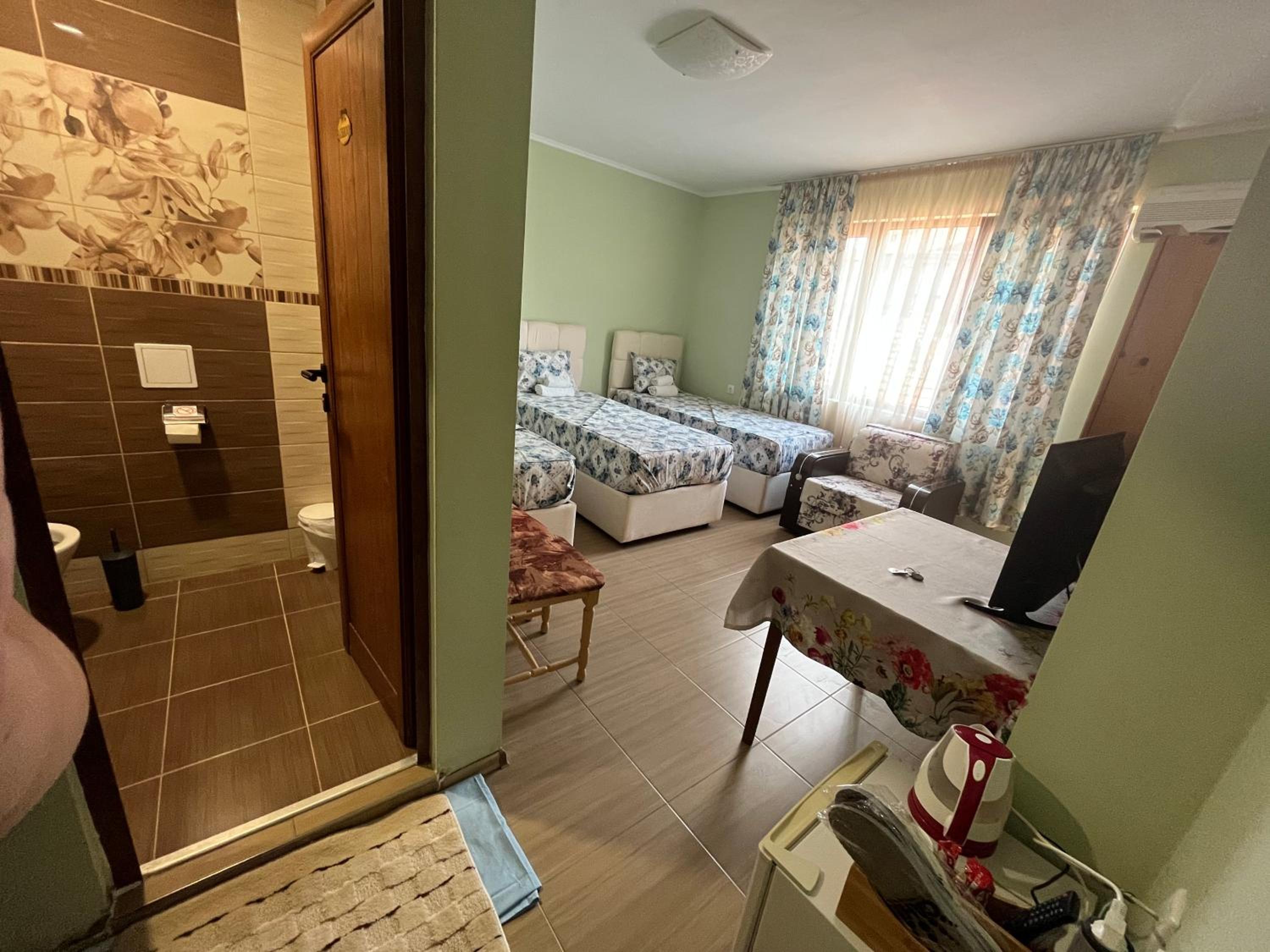 Daniel Guest House
