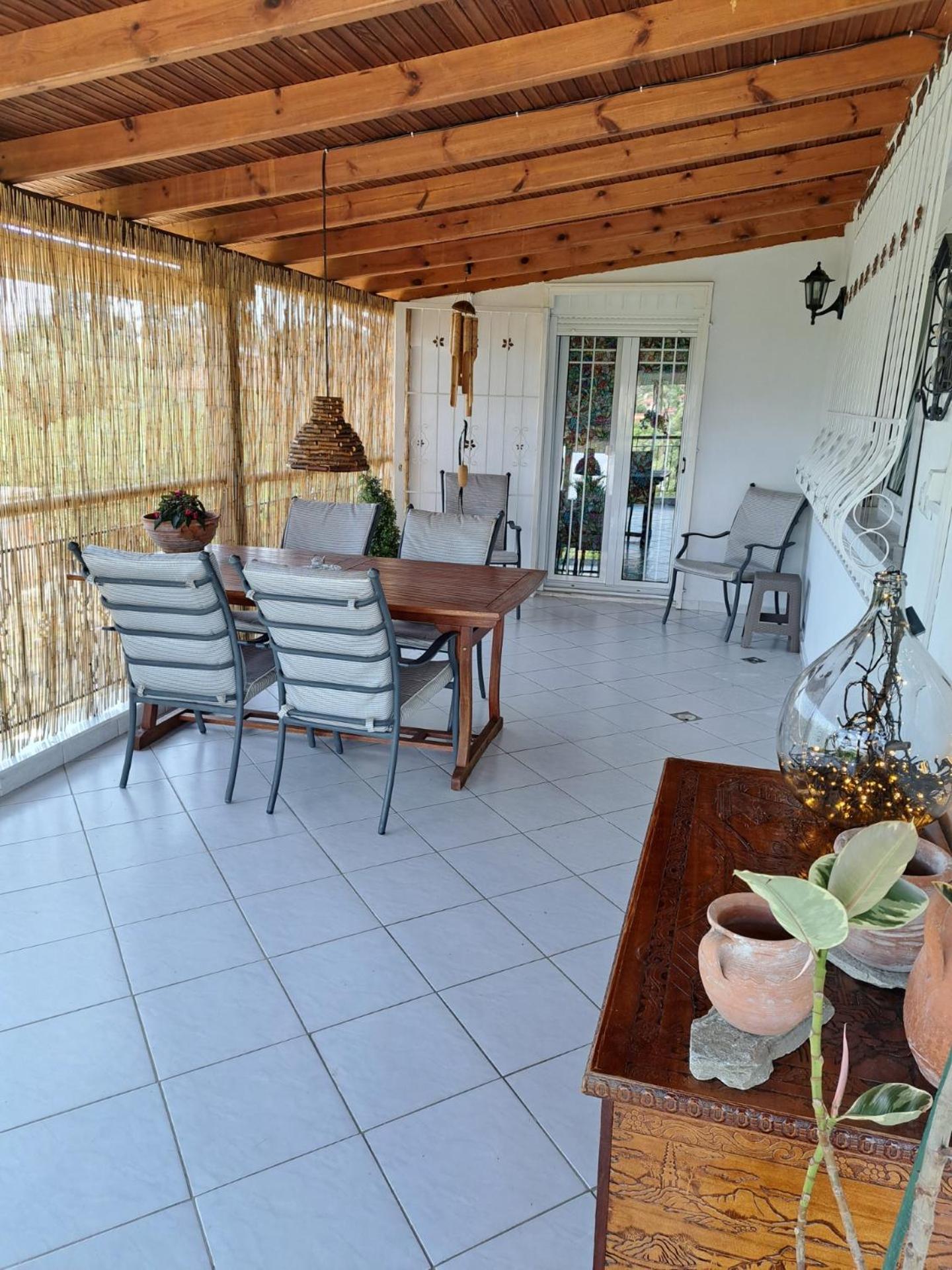 Alexanders House photo 3