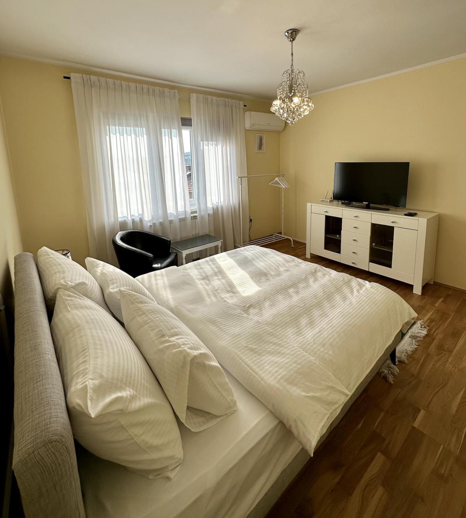 B Home Apartment For Rent Sarajevo