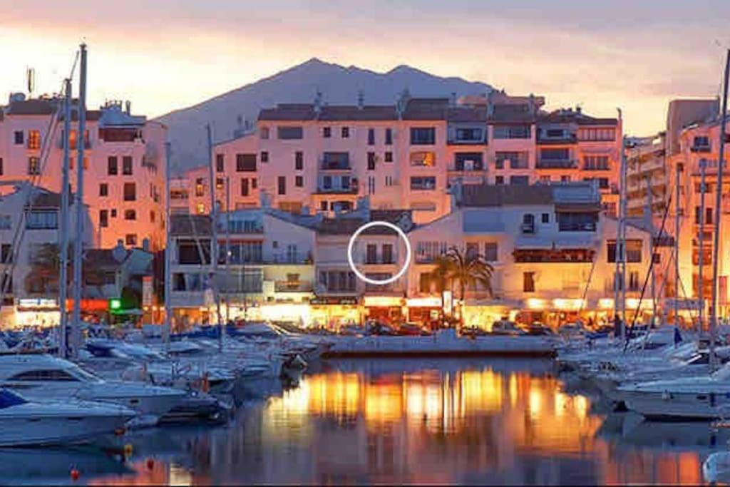 First line in Puerto Banus (Primera linea) view 2