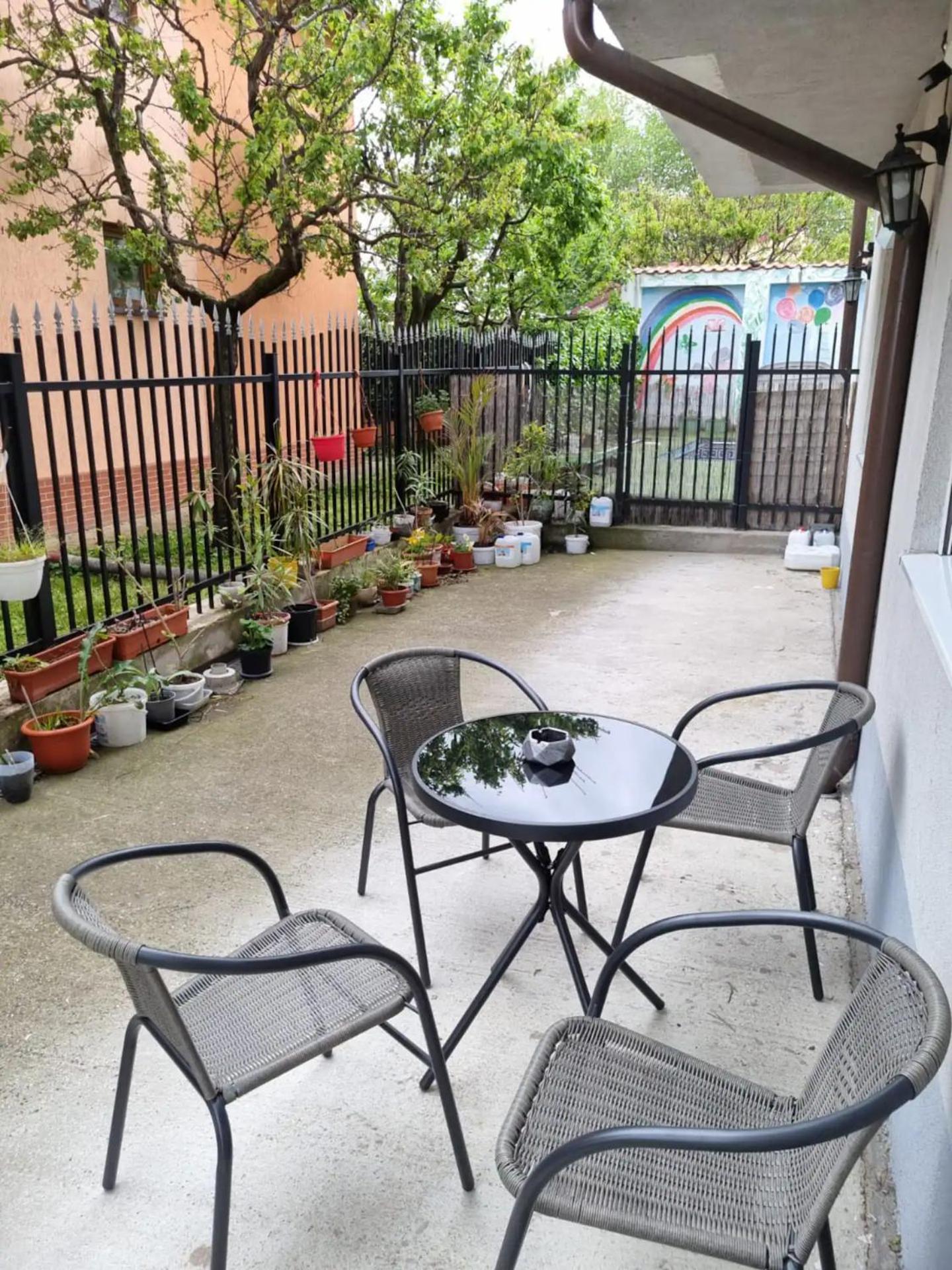 Photo 18
