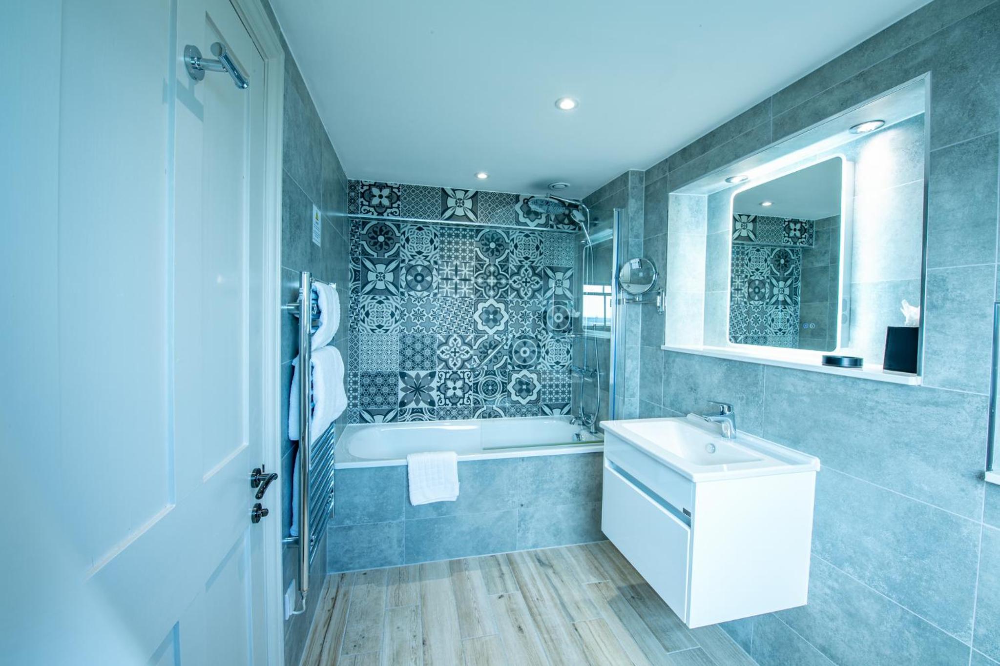 Dover Vacations - Best Western Premier Dover Marina Hotel  Spa - Property Image 30