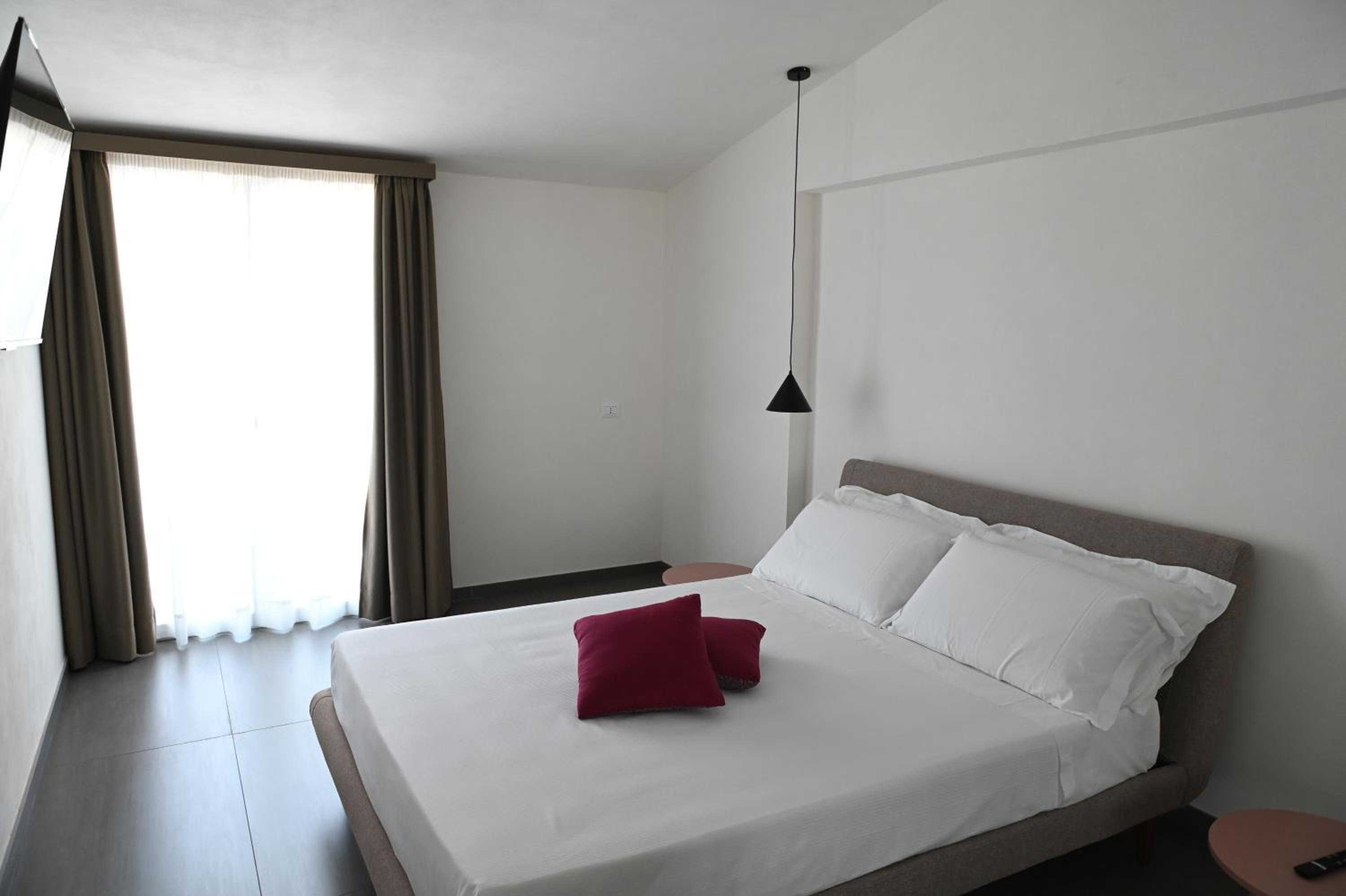 Lebum Apartments & Suites