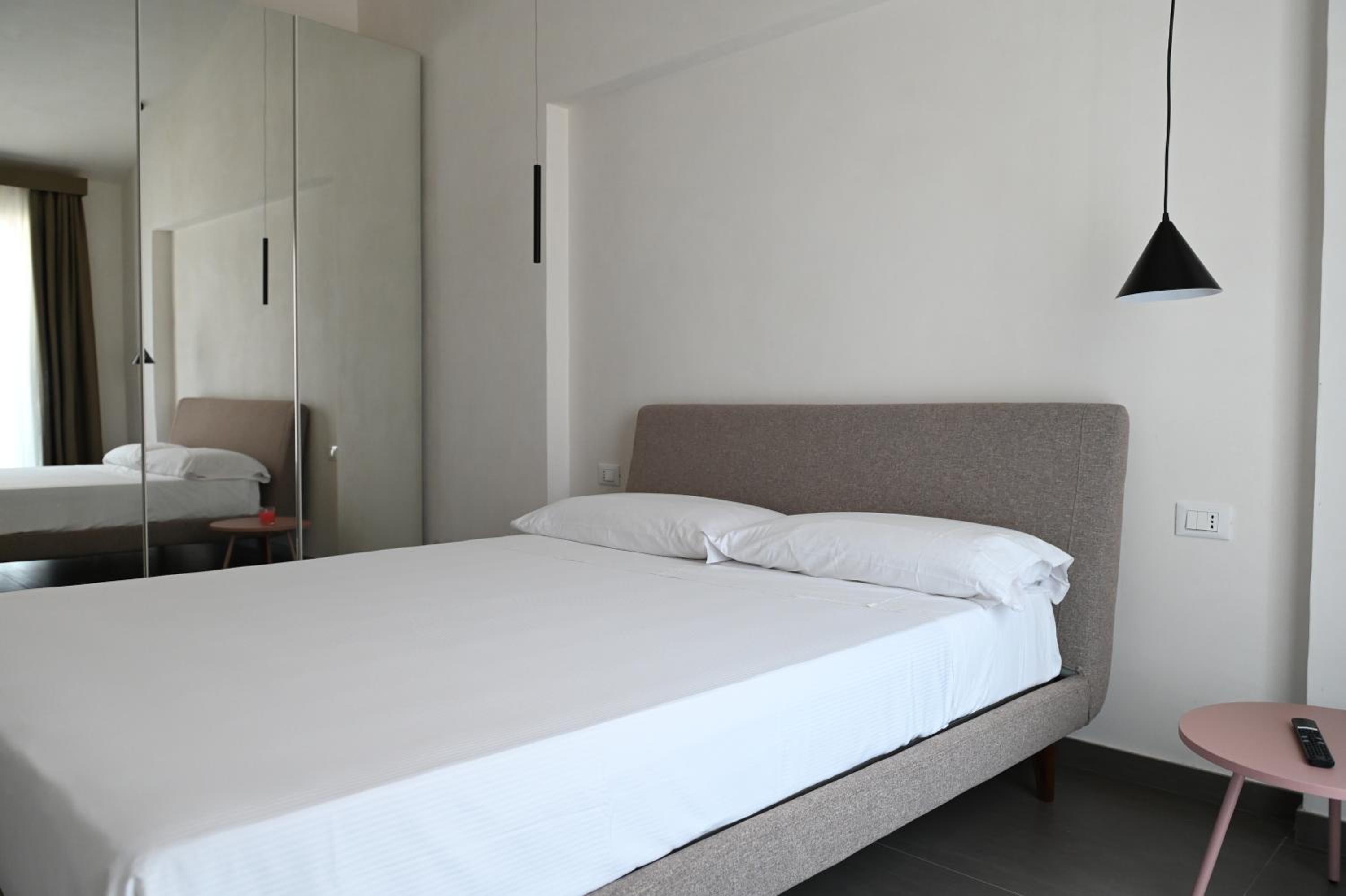 Lebum Apartments & Suites