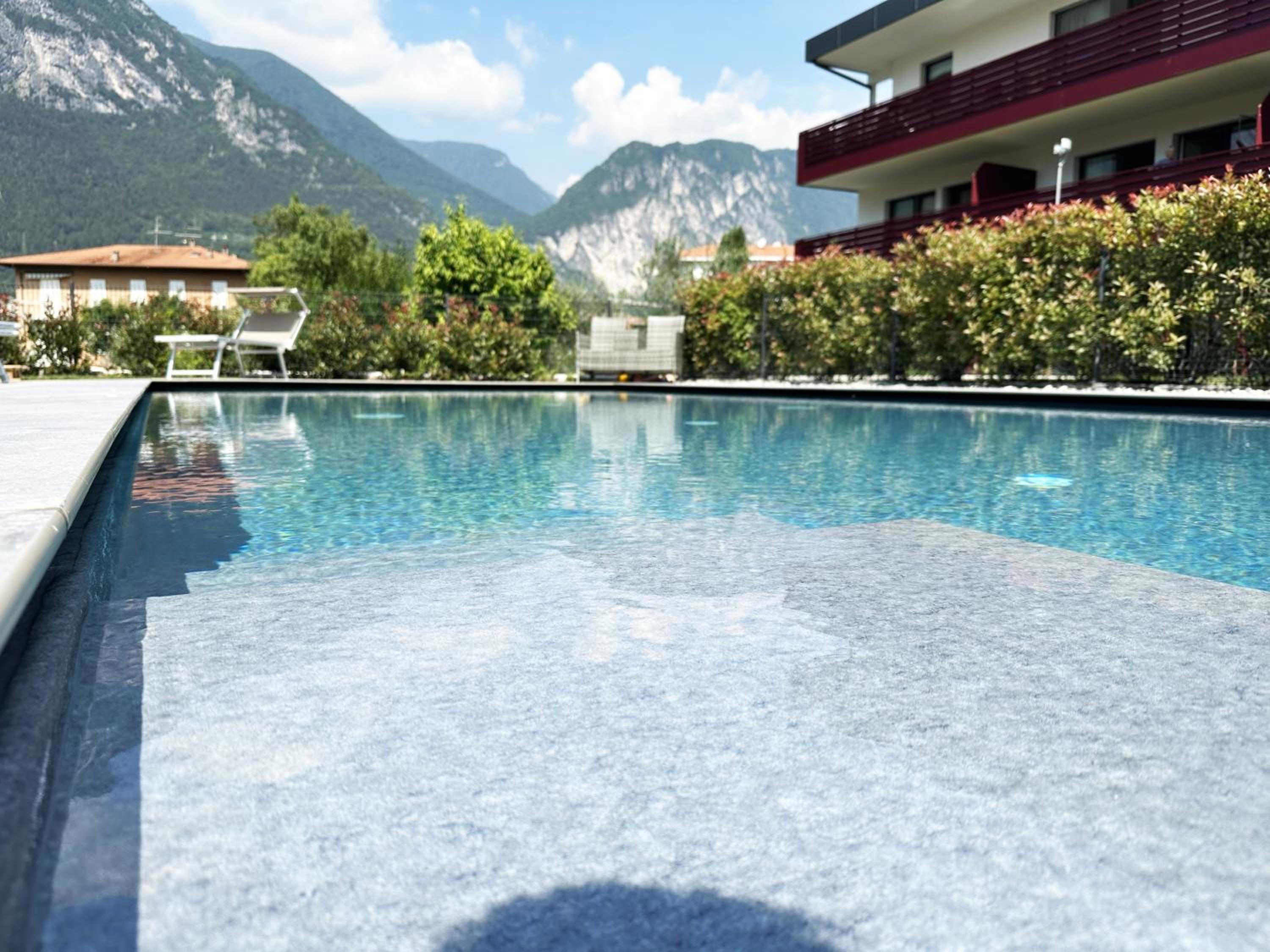 Residence Zangirolami - Luxury Garden and Balcony Apartments view 5
