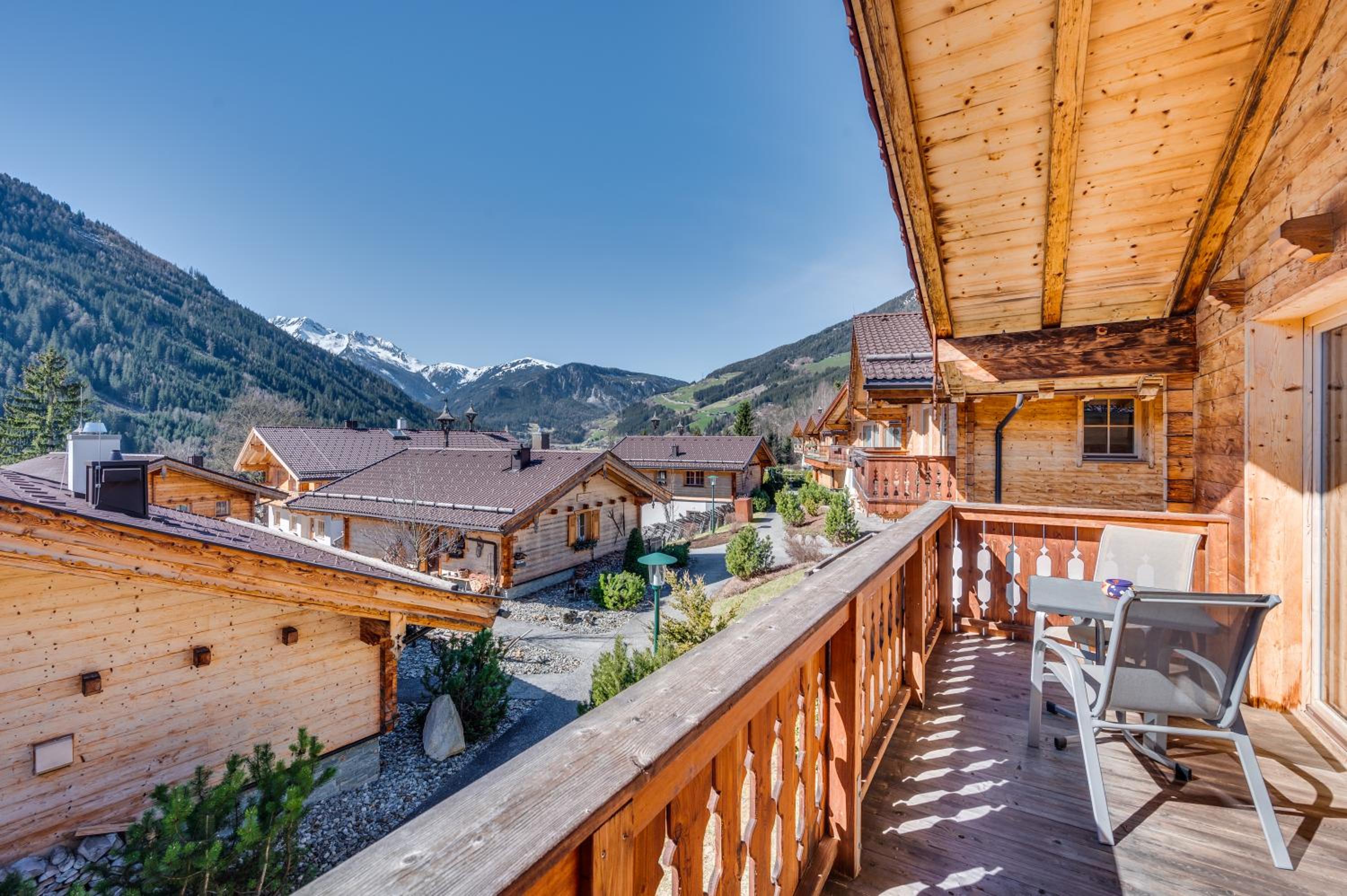 Chalet Lux - Chaletdorf am Sonnenhang