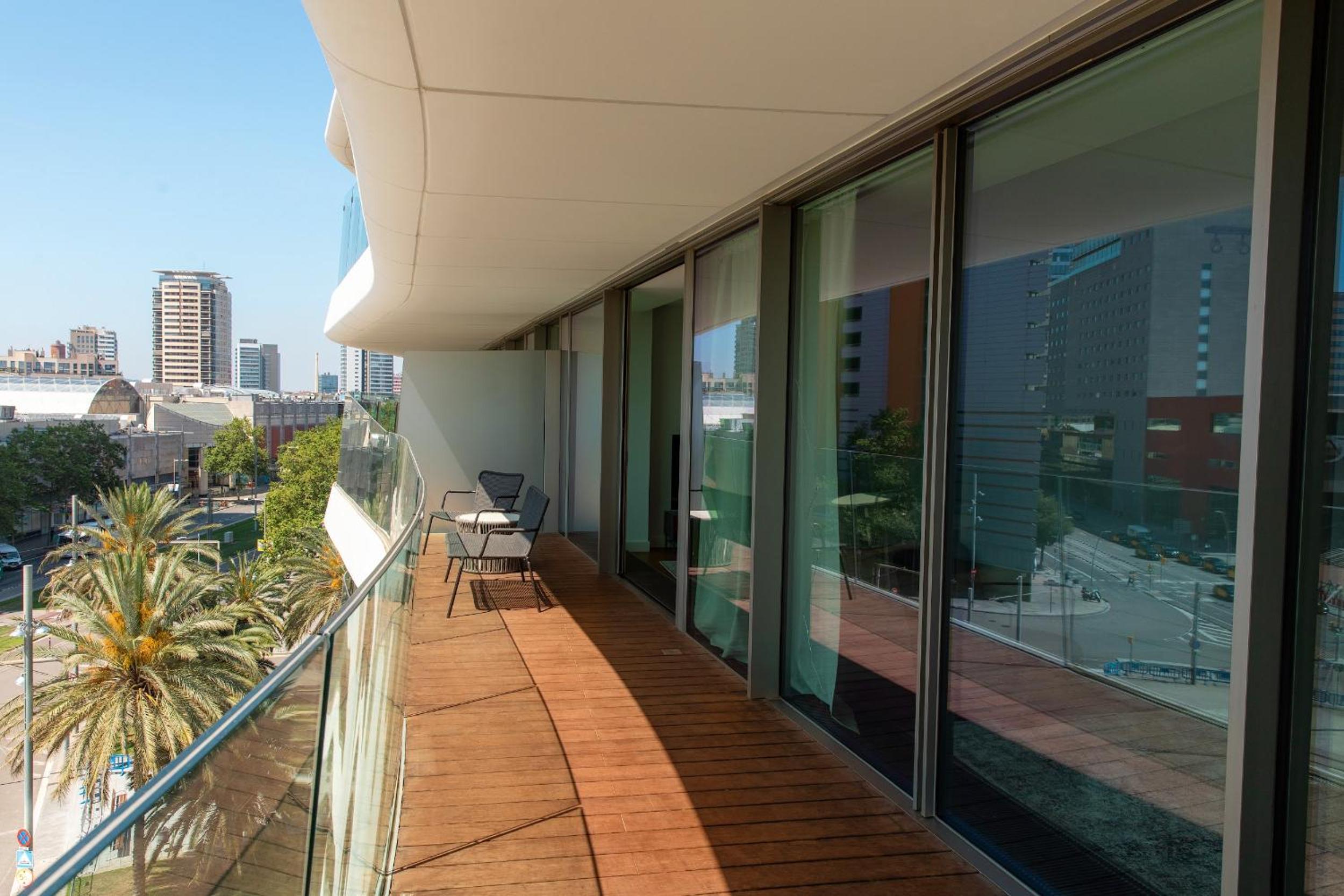 ELEGANT 1 BEDROOM APARTMENT IN DIAGONAL MAR