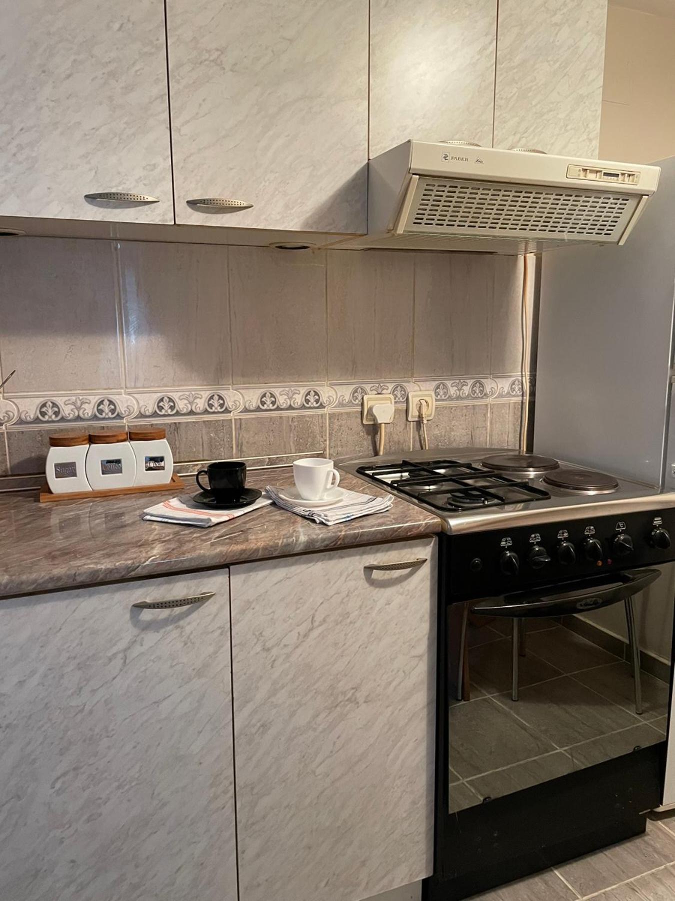 Starčević apartmani Orašac Aranđelovac OBAVEŠTENJE Proveriti raspoloživost putem poruke zbog učestalih lažnih rezervacija