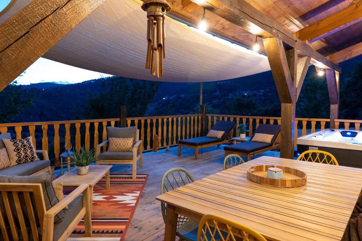 outdoor BBQ area