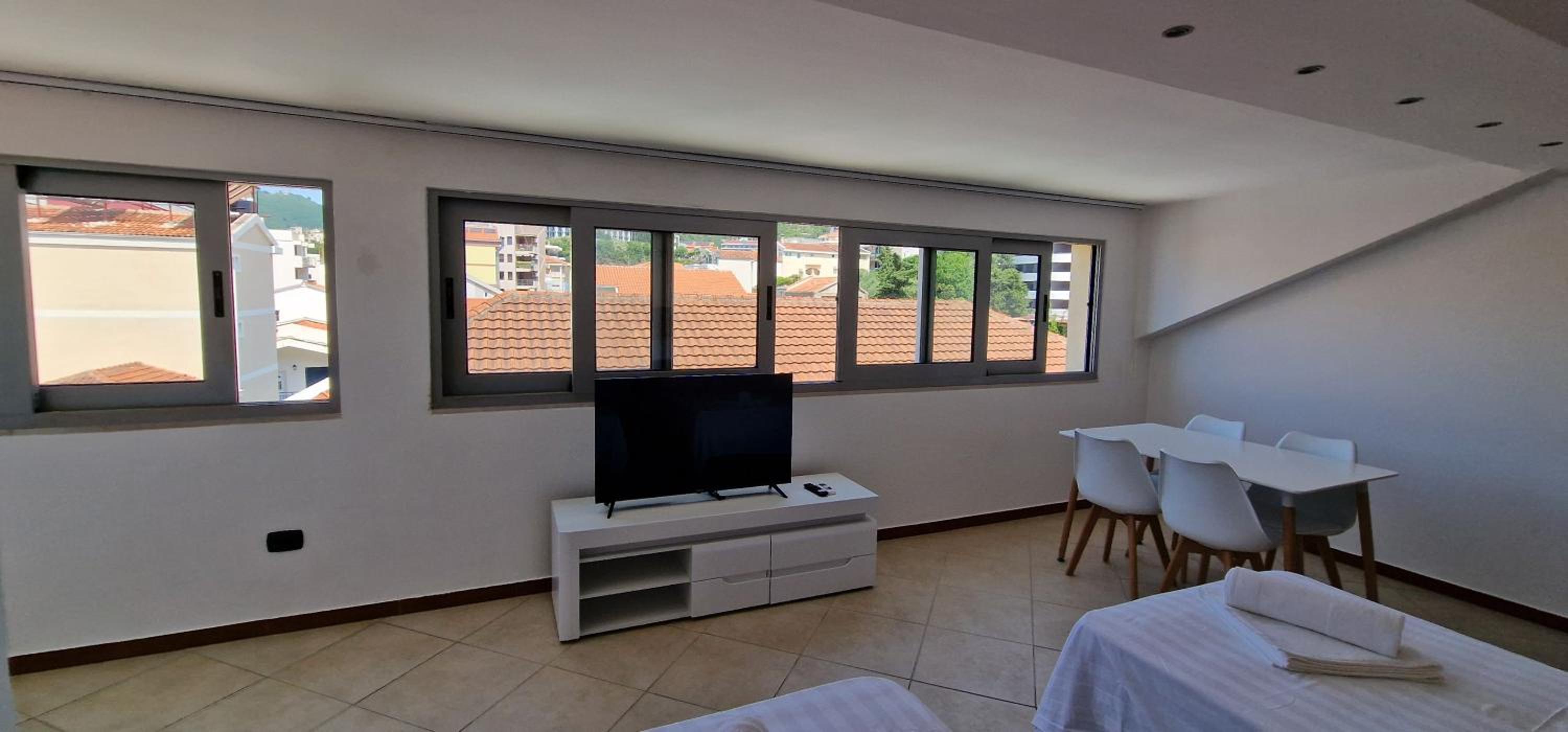 APARTMANI NINI view 5