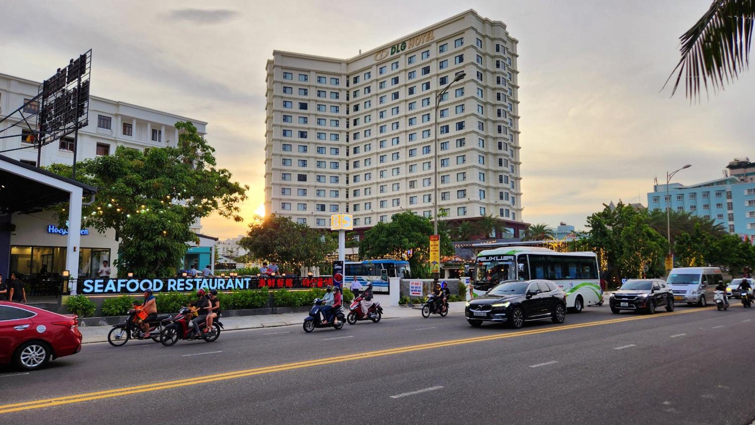 Gold Hotel And Apartment Da Nang