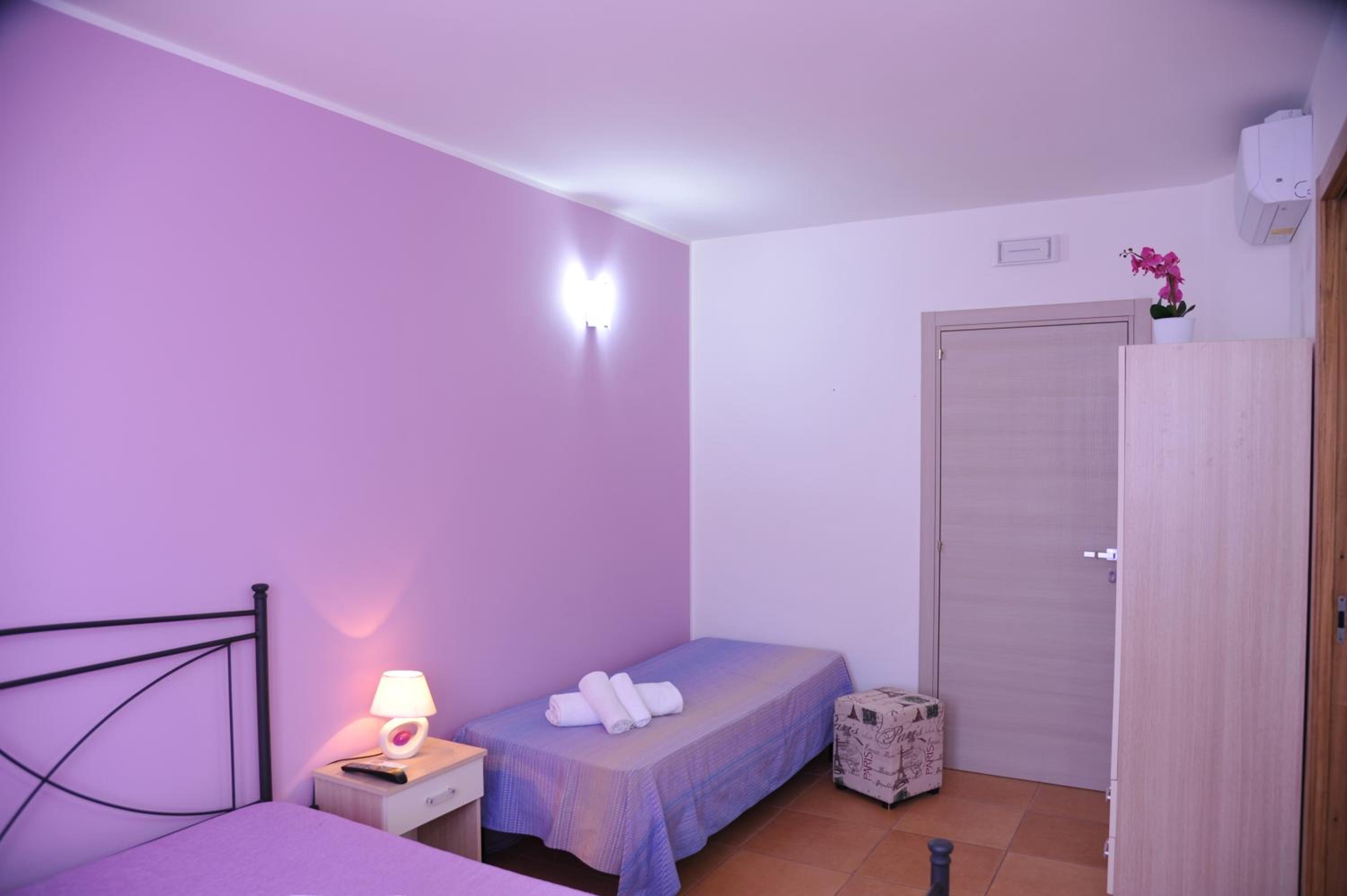 B&B Erminia - Free Parking e Mare Vicino