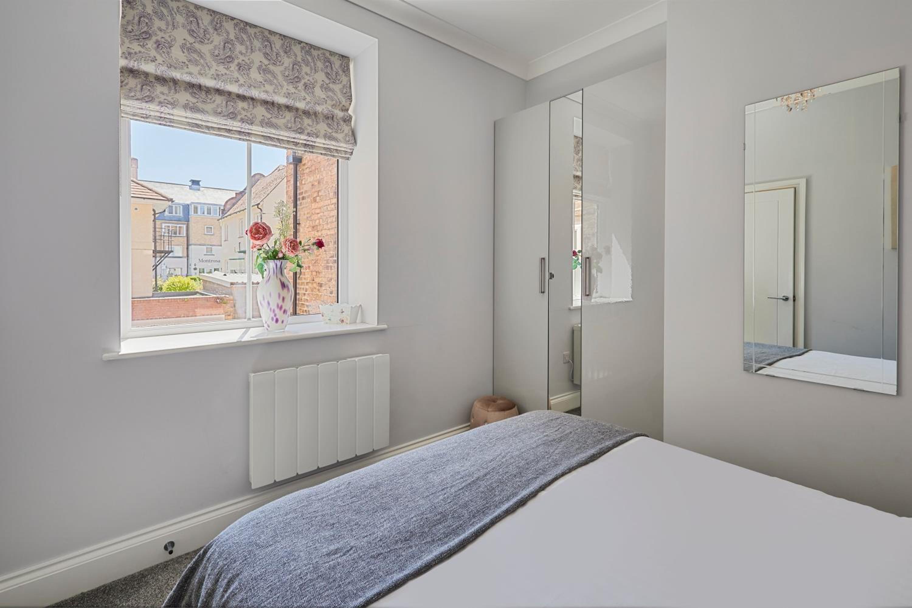 Host & Stay - Brooklands Timeless