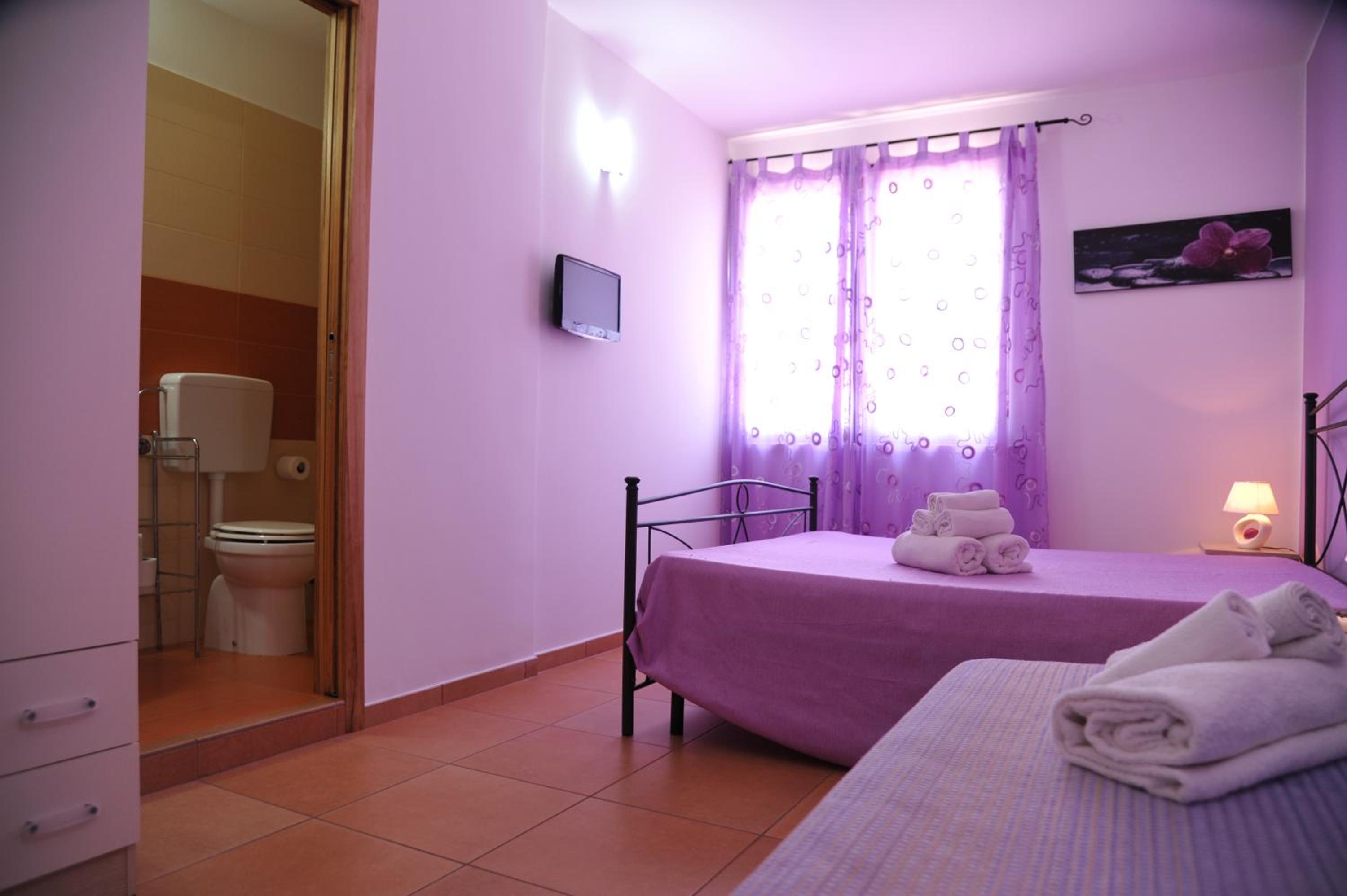 B&B Erminia - Free Parking e Mare Vicino