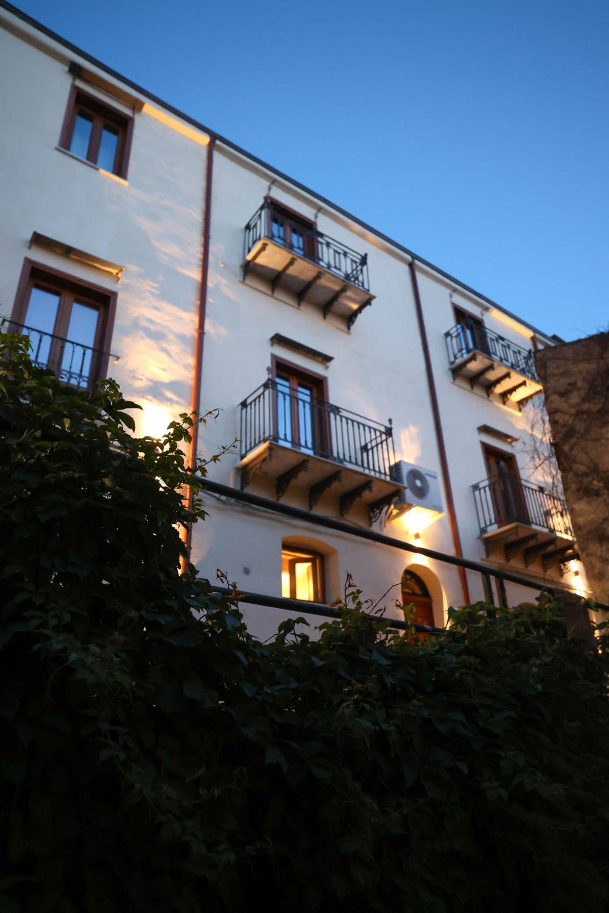 Case Ruggieri Apartments - Don Leonardo