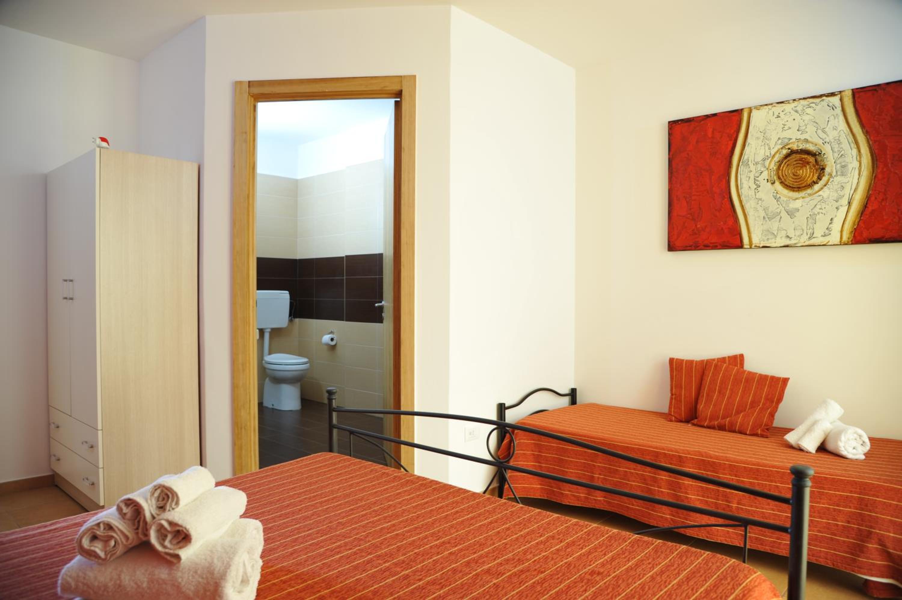 B&B Erminia - Free Parking e Mare Vicino