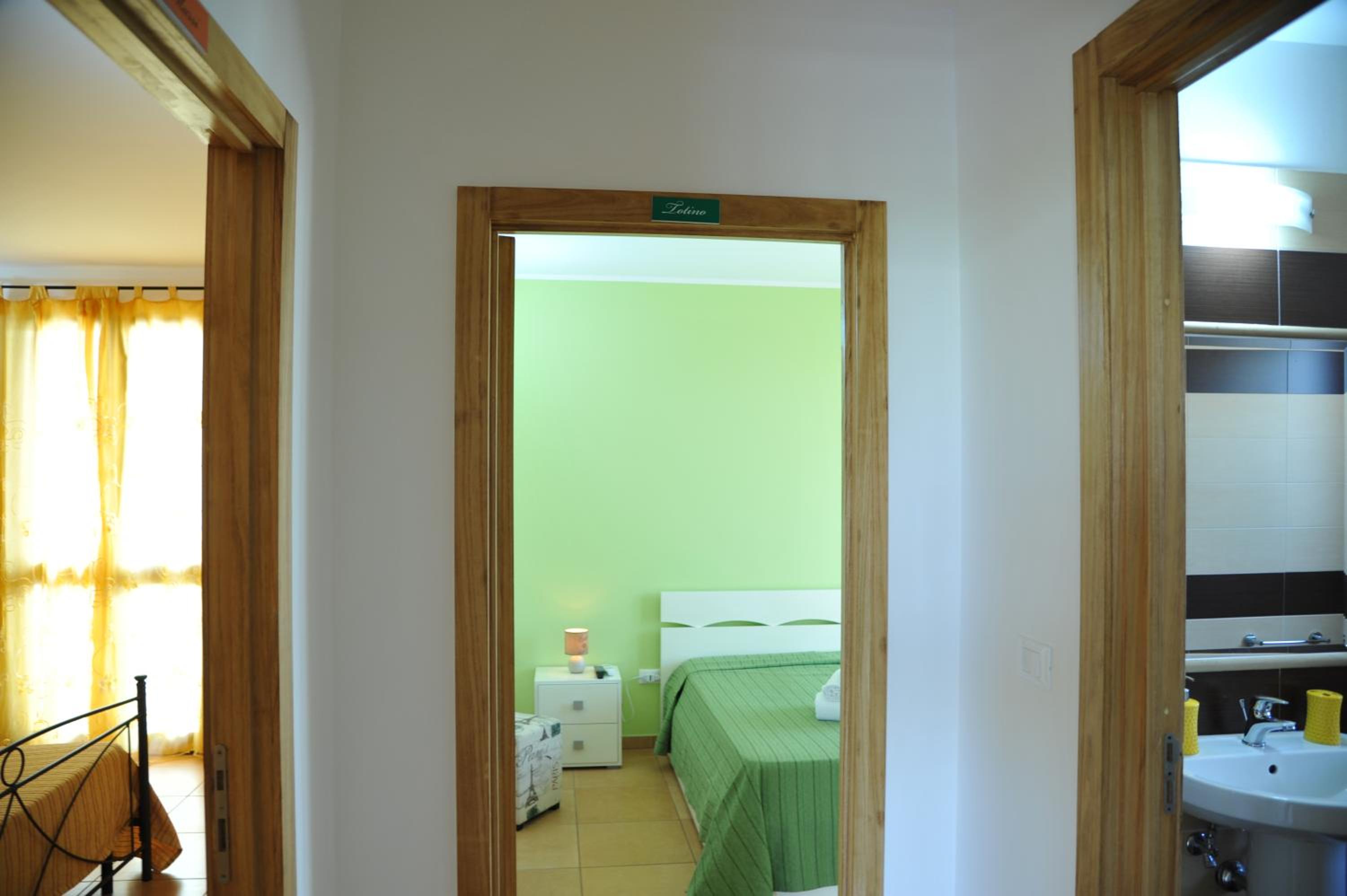 B&B Erminia - Free Parking e Mare Vicino