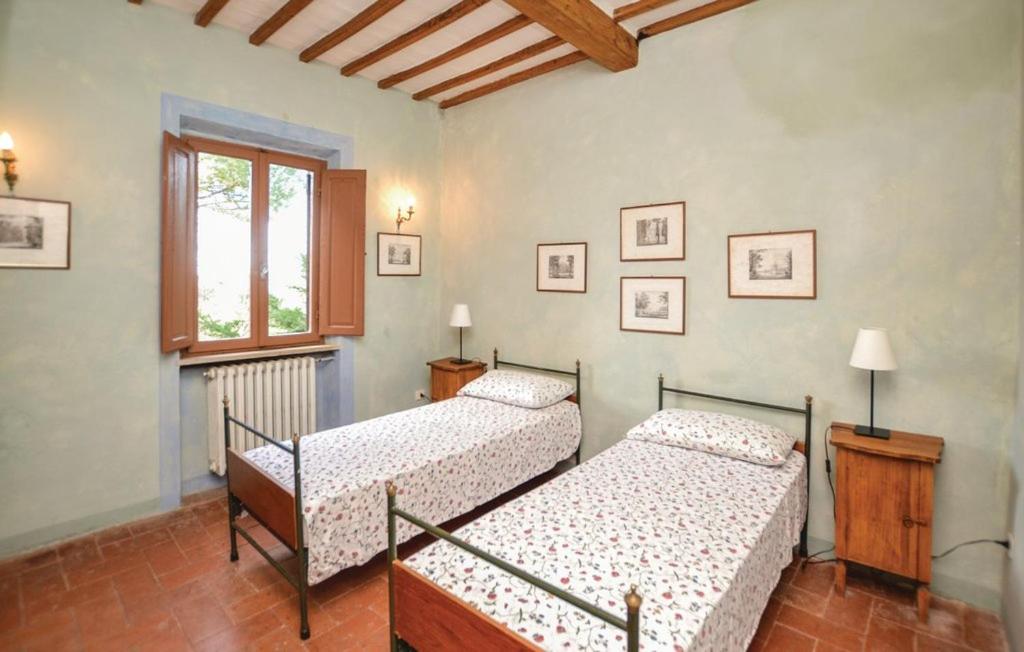 Tuscan Farmhouses at Castello del Calcione Estate