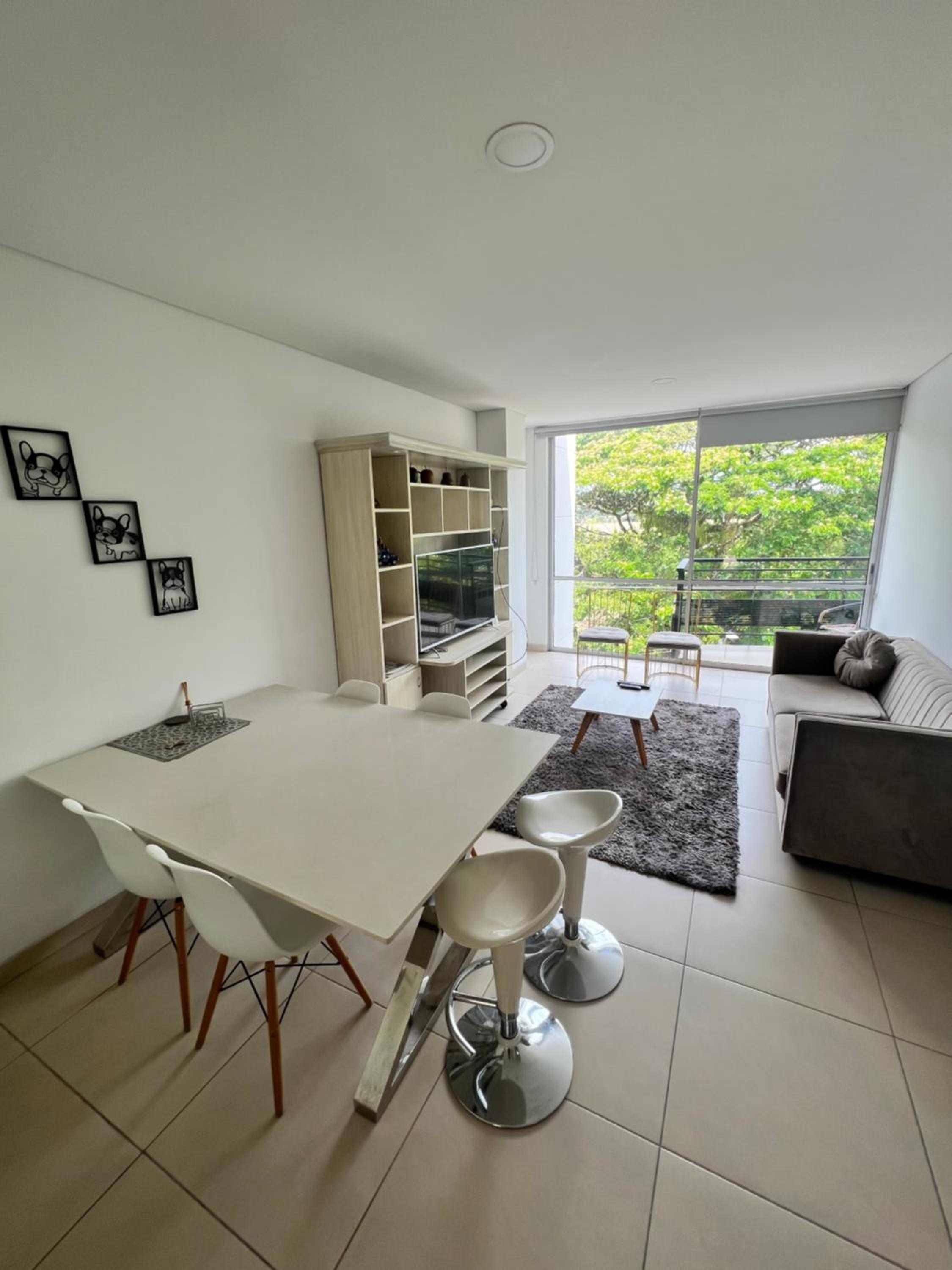 Moderno Penthouse cartago centro vista al rio