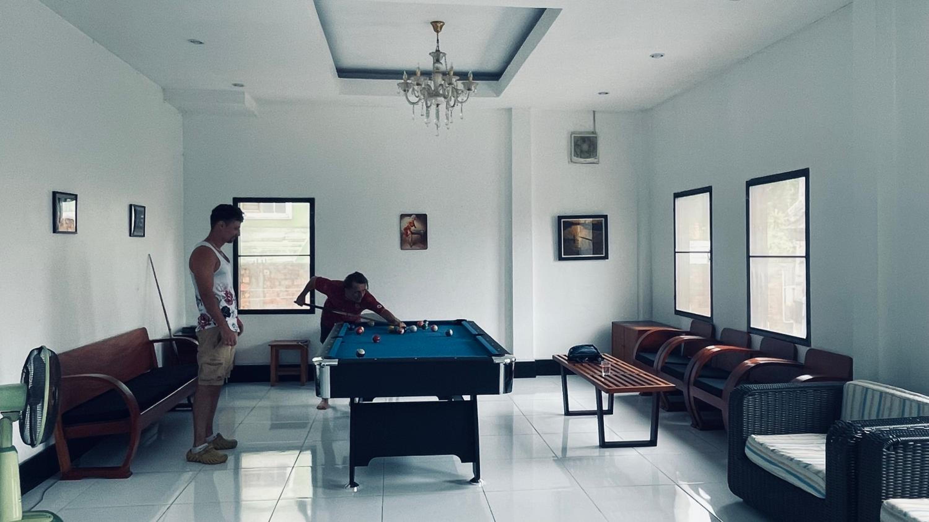 Meet sunset hostel Luangprabang