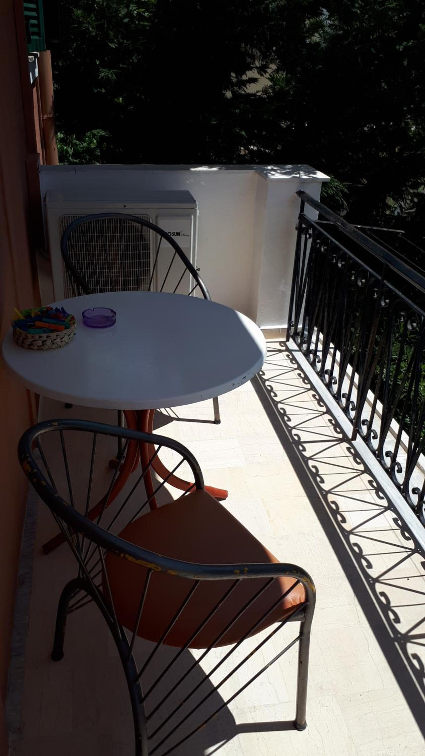 Garneli Apartments