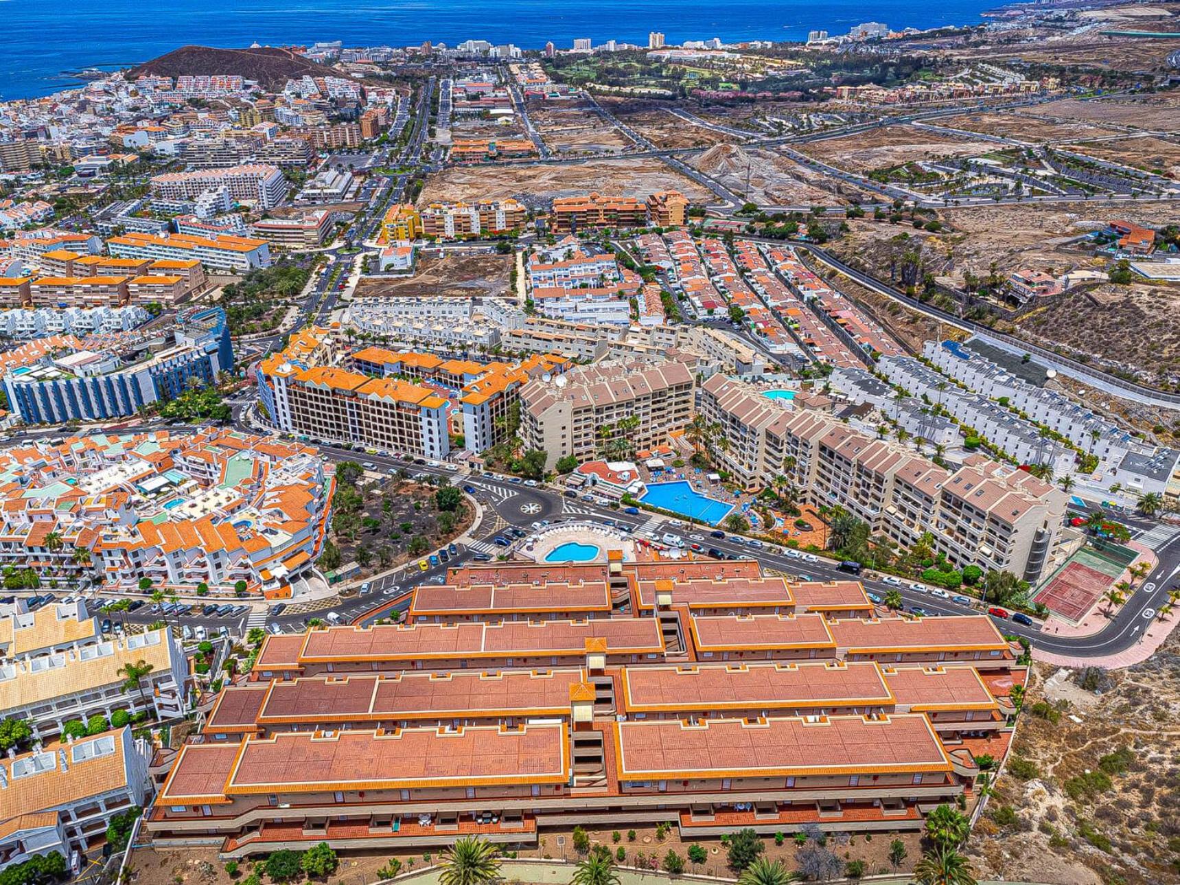 Top floor view apartment by AltamarHomes
