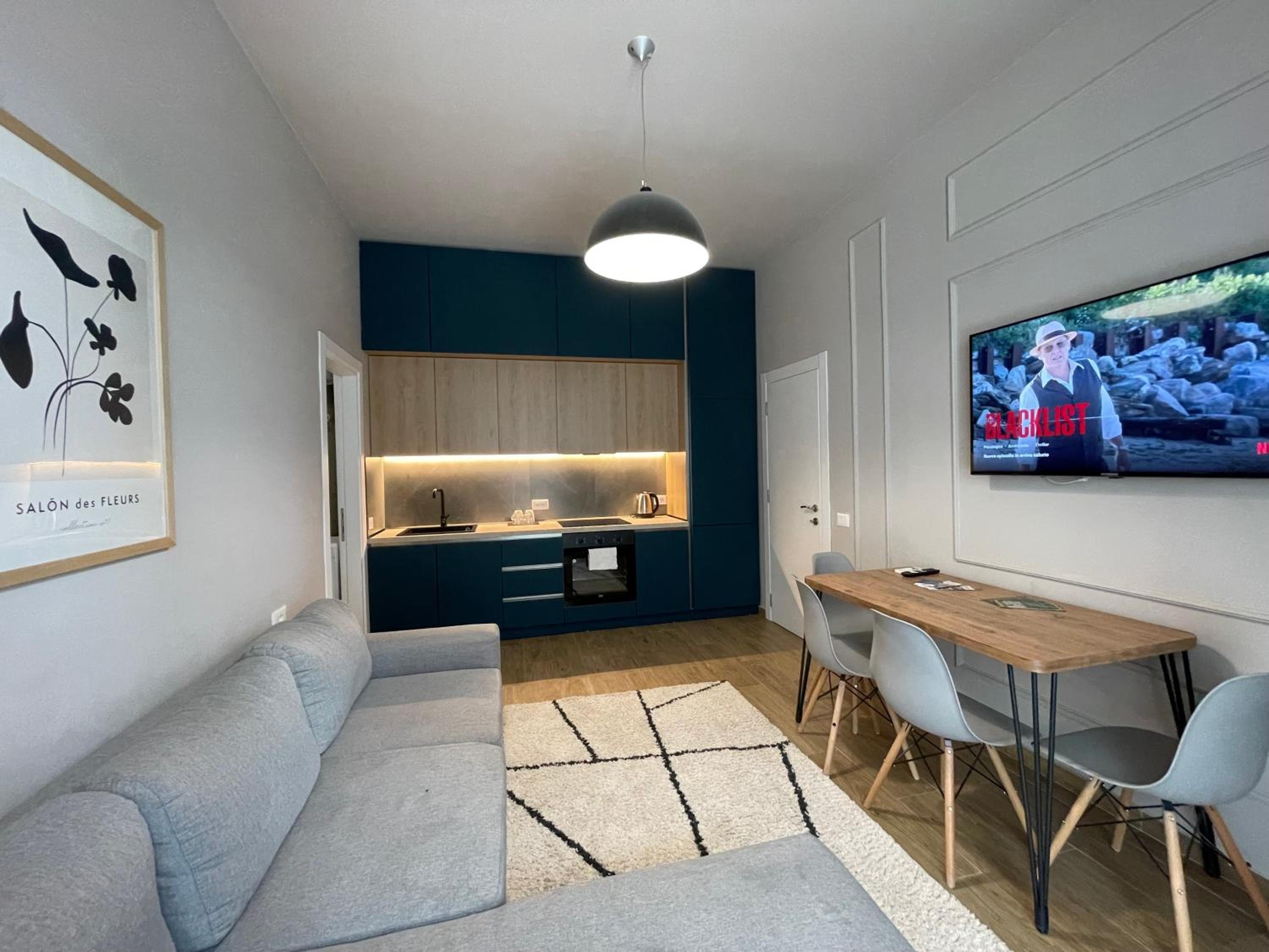 Square 21 Apartments