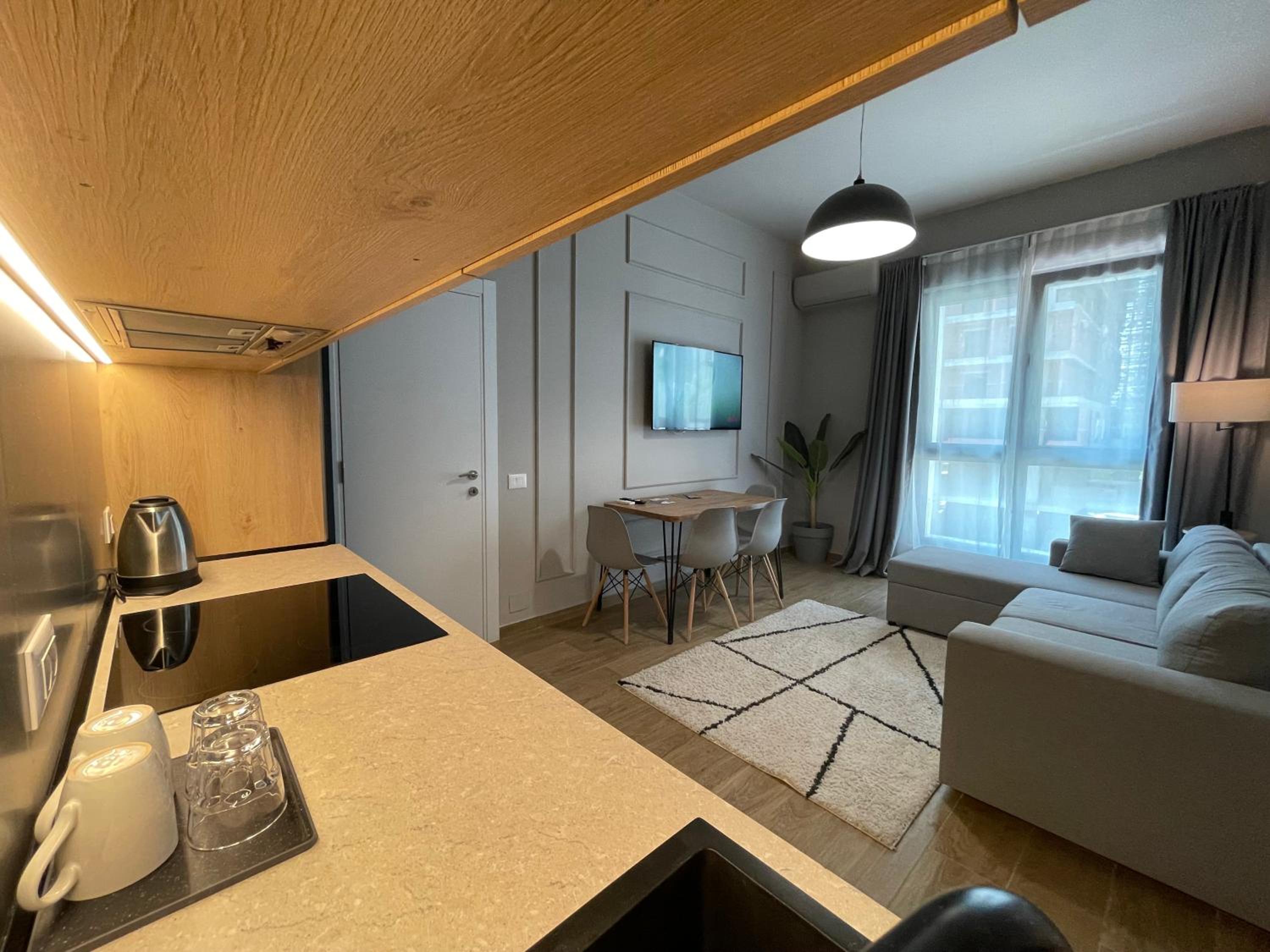 Square 21 Apartments
