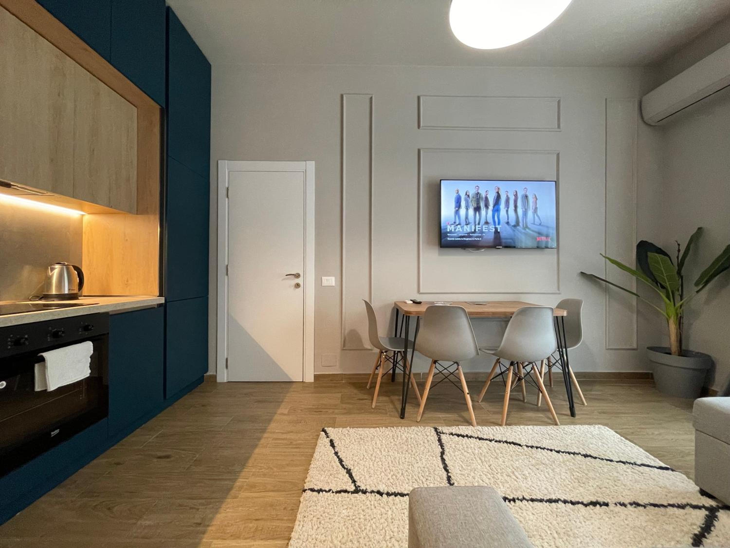 Square 21 Apartments