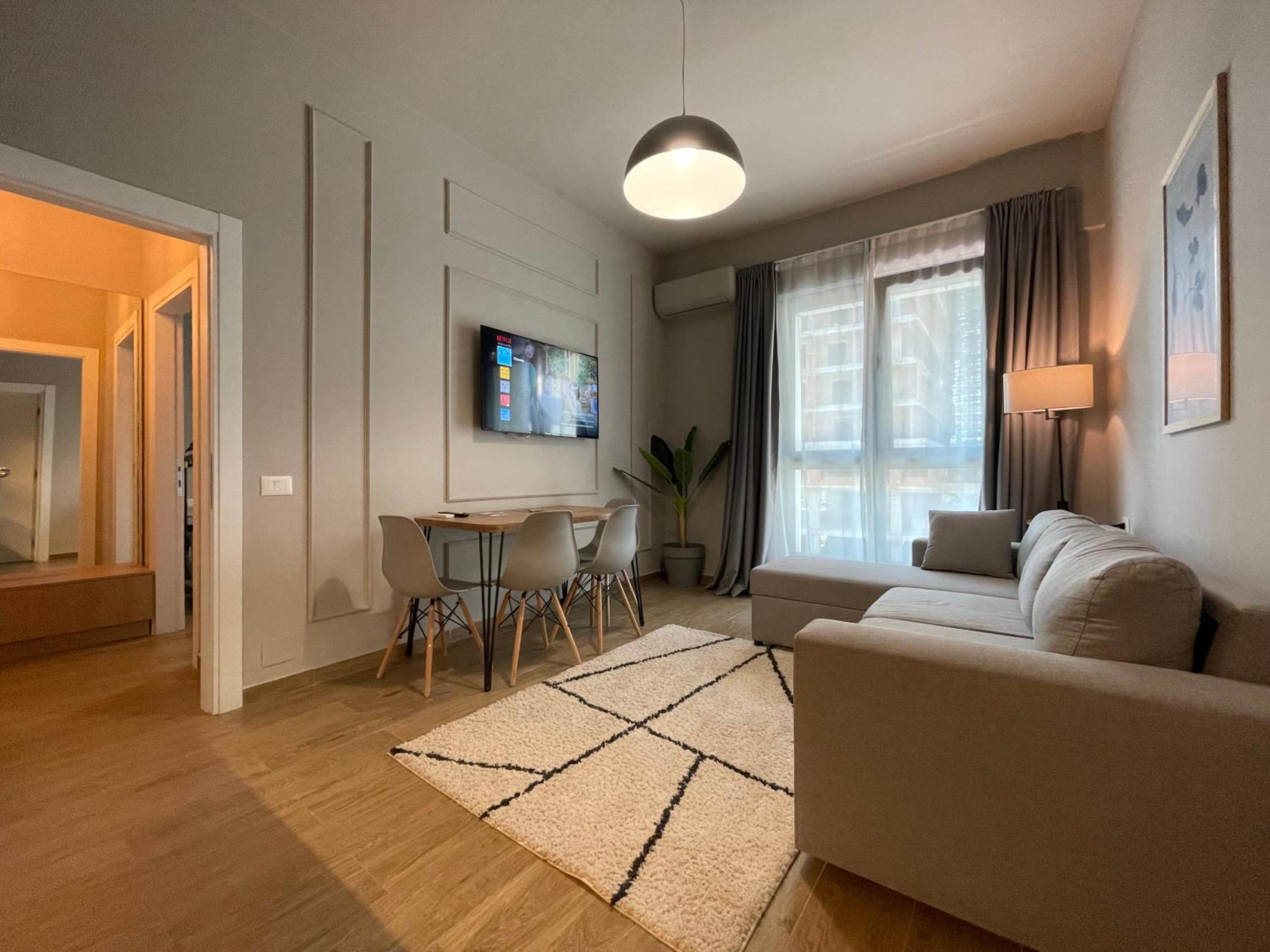 Square 21 Apartments